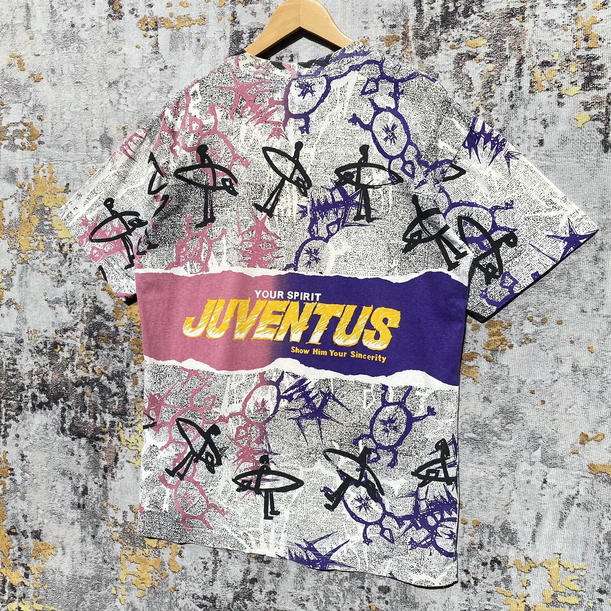 Vintage Vintage Juventus Over Print Shirt Juventus Size US M / EU 48-50 / 2 - 3 Thumbnail