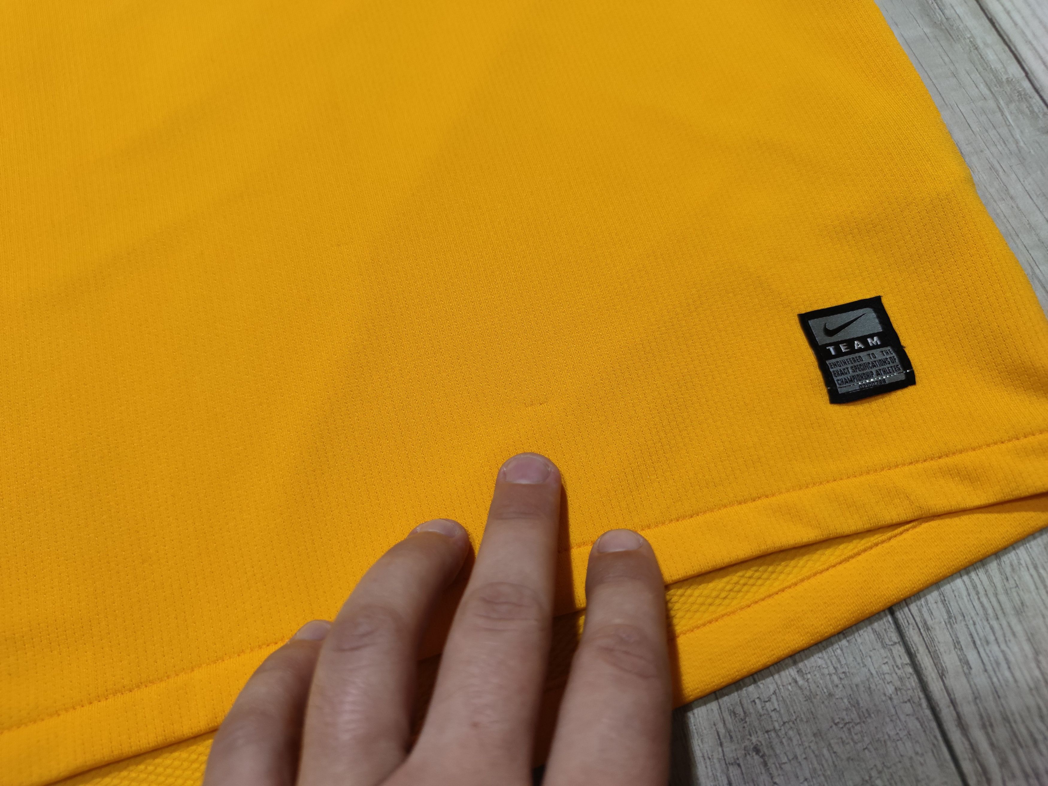 Nike Arsenal 2008-09 Away Jersey Football Mens Yellow Nike Fit Size US L / EU 52-54 / 3 - 6 Thumbnail