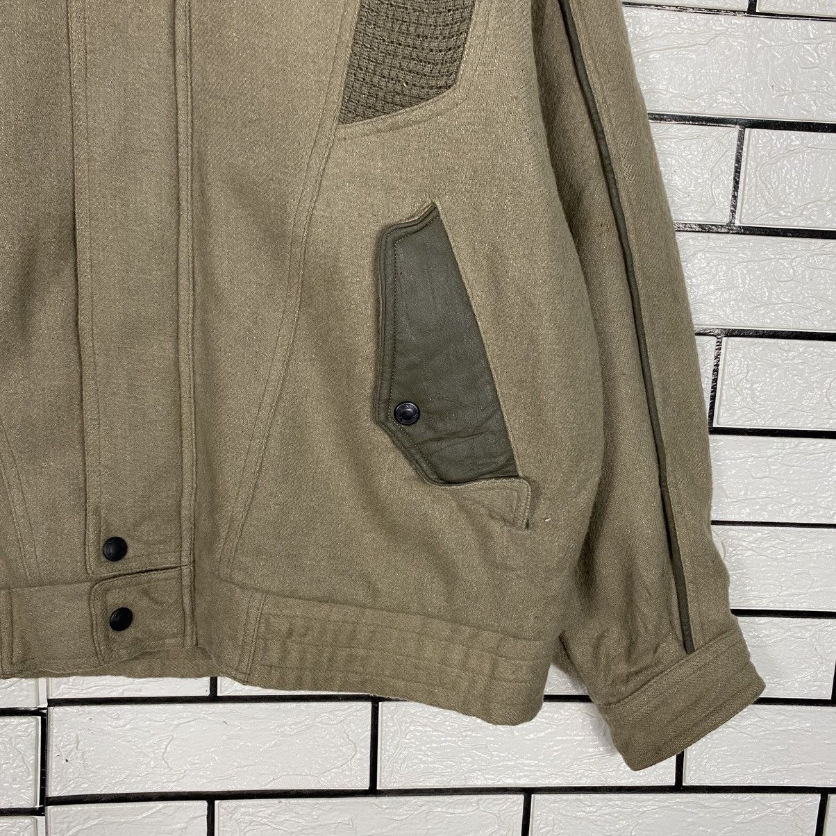 Japanese Brand Vintage Wool Bomber Jacket Drigo Japan Issey Miyake Size US L / EU 52-54 / 3 - 6 Thumbnail