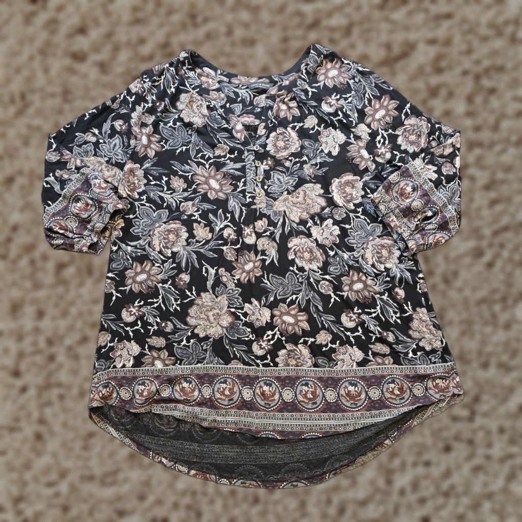 Lucky Brand Lucky Brand Top Womens 1X Black Floral V Neck 3/4 Sleeve Boho Casual Shirt Size XL / US 12-14 / IT 48-50 - 1 Thumbnail