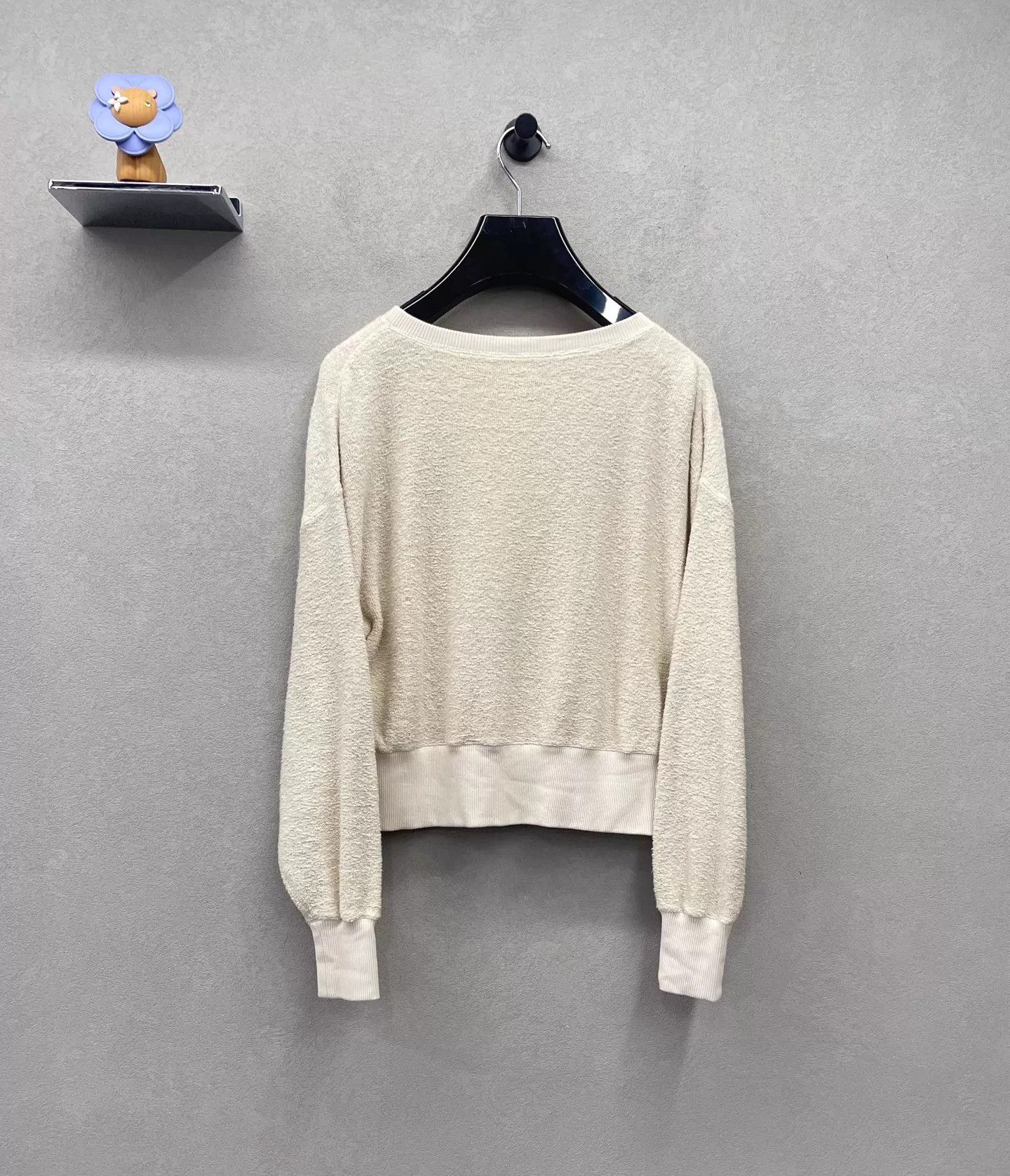 Celine CELINE beige short long-sleeve sweatshirt XS Size XS / US 0-2 / IT 36-38 - 2 Thumbnail