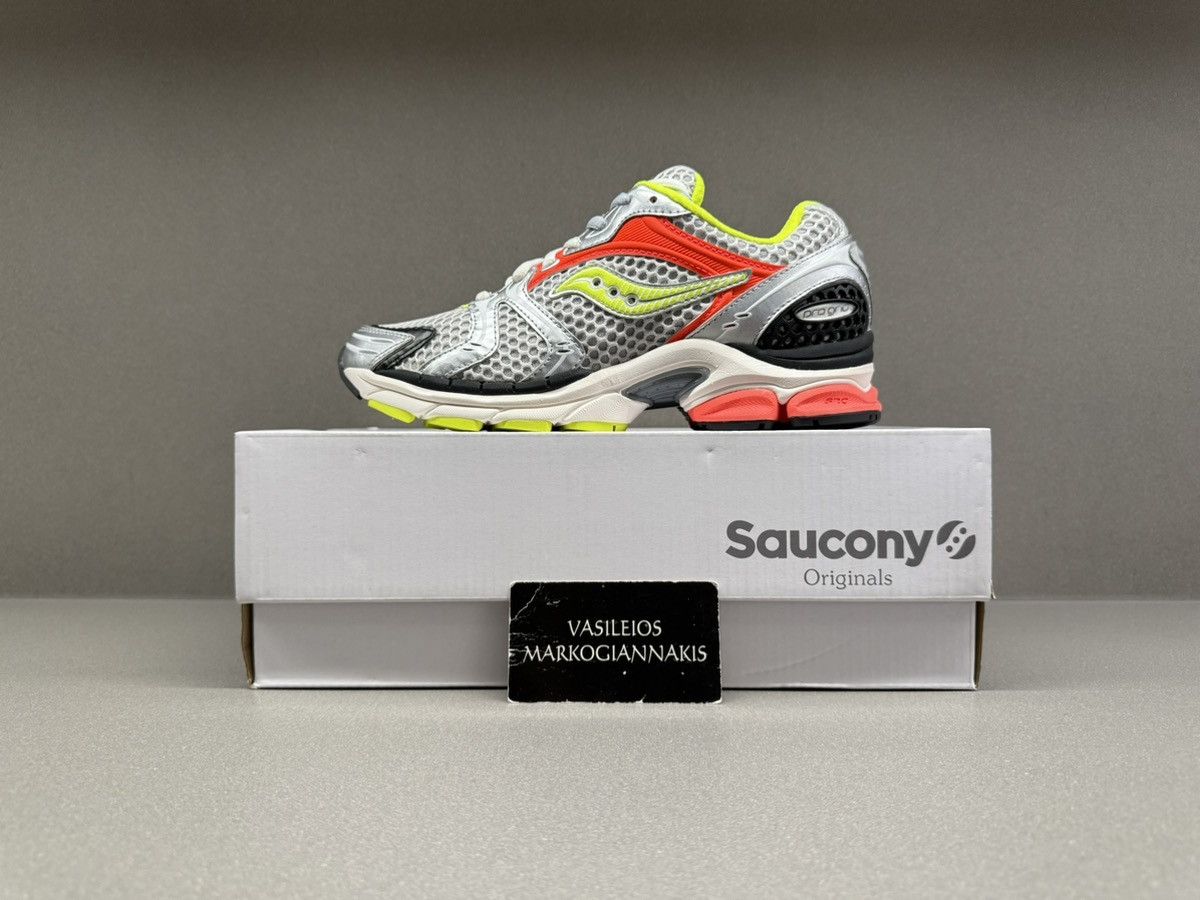 Saucony Saucony x Bellerose ProGrid Triumph 4 Silver 2024 Size US 6.5 / EU 39-40 - 1 Thumbnail