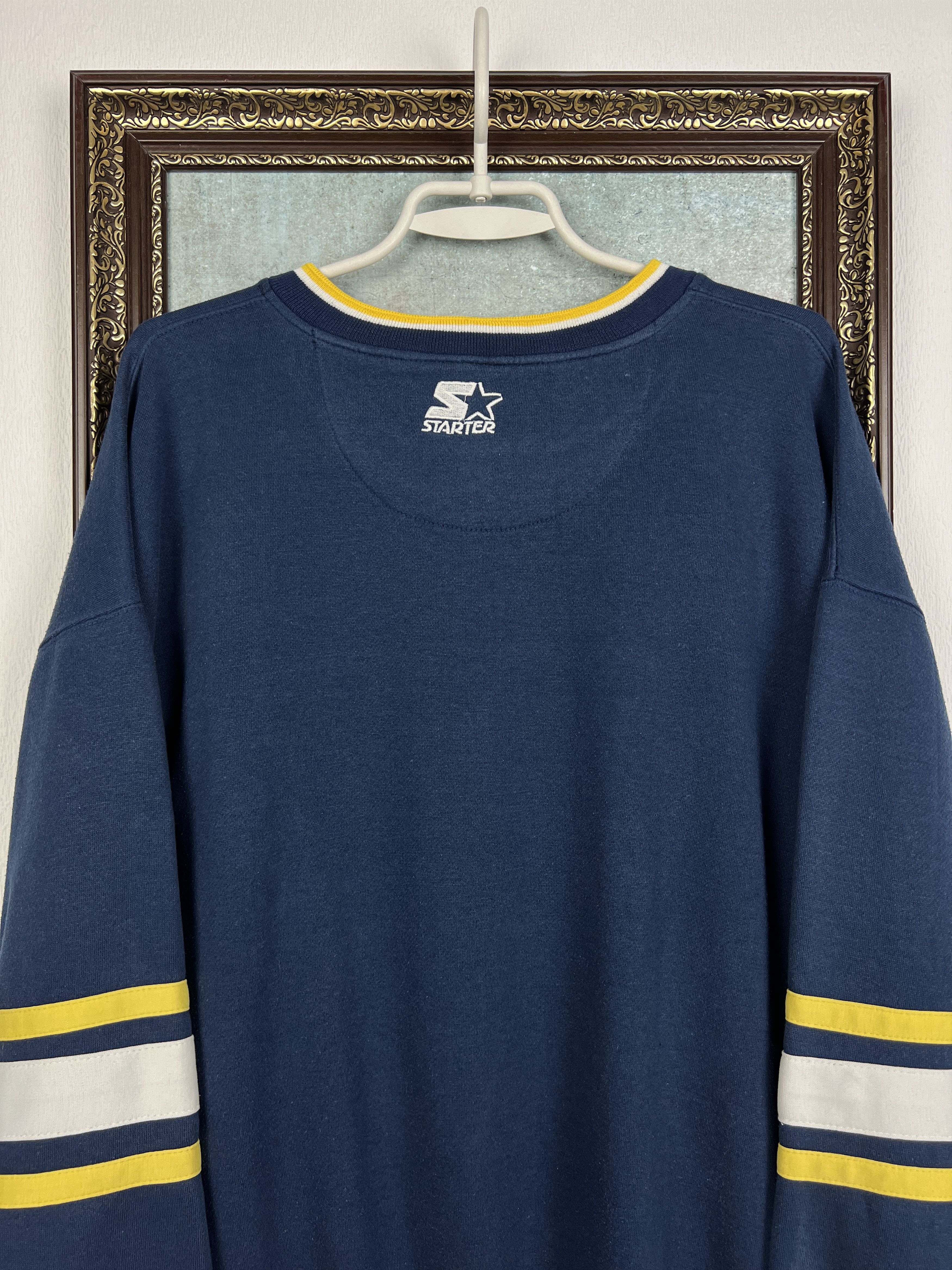 Starter Vintage Michigan Wolverines Sweatshirt Over Print Crewneck Size US XL / EU 56 / 4 - 9 Thumbnail