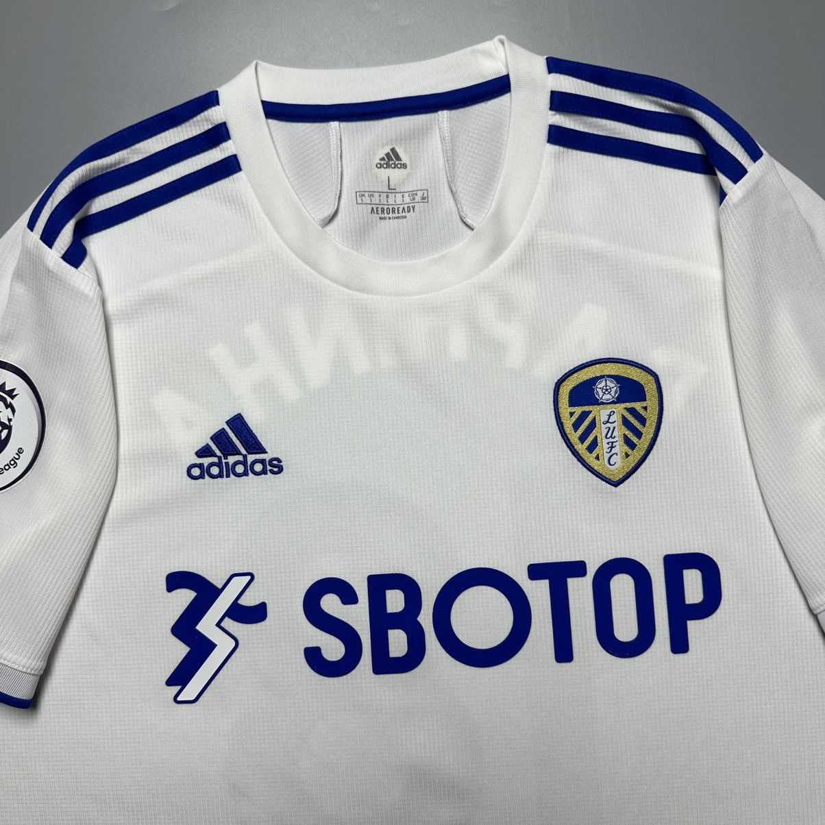 Adidas LEEDS UNITED ADIDAS 2020/2021 FOOTBALL JERSEY #18 RAPHINHA Size US L / EU 52-54 / 3 - 4 Thumbnail