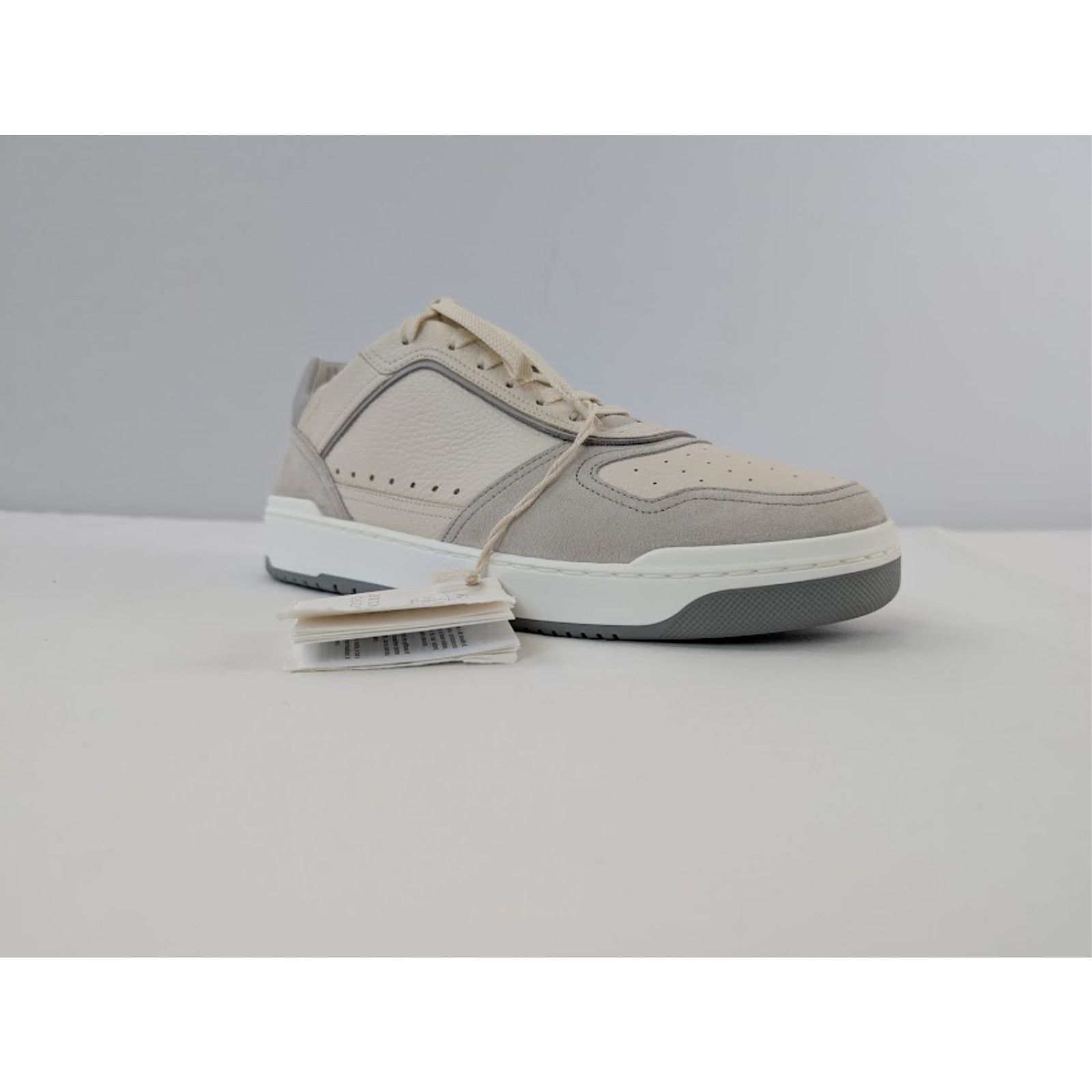 Brunello Cucinelli o1rshd1 Leather Low-Top Sneakers in White / Grey / Cream Size US 8 / EU 41 - 2 Thumbnail