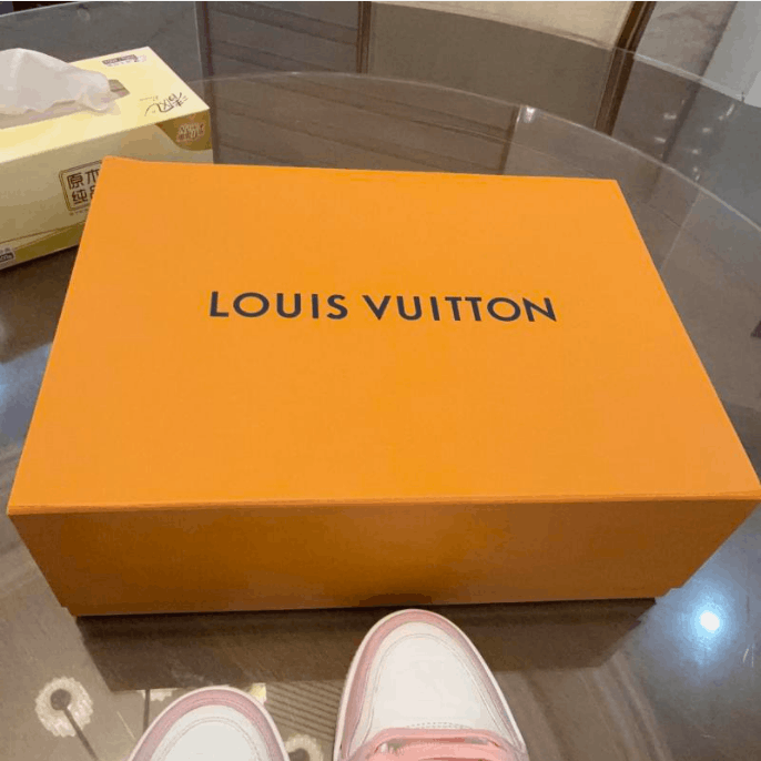 Louis Vuitton Louis Vuitton Low-Top Sneakers Size US 8.5 / IT 38.5 - 2 Thumbnail