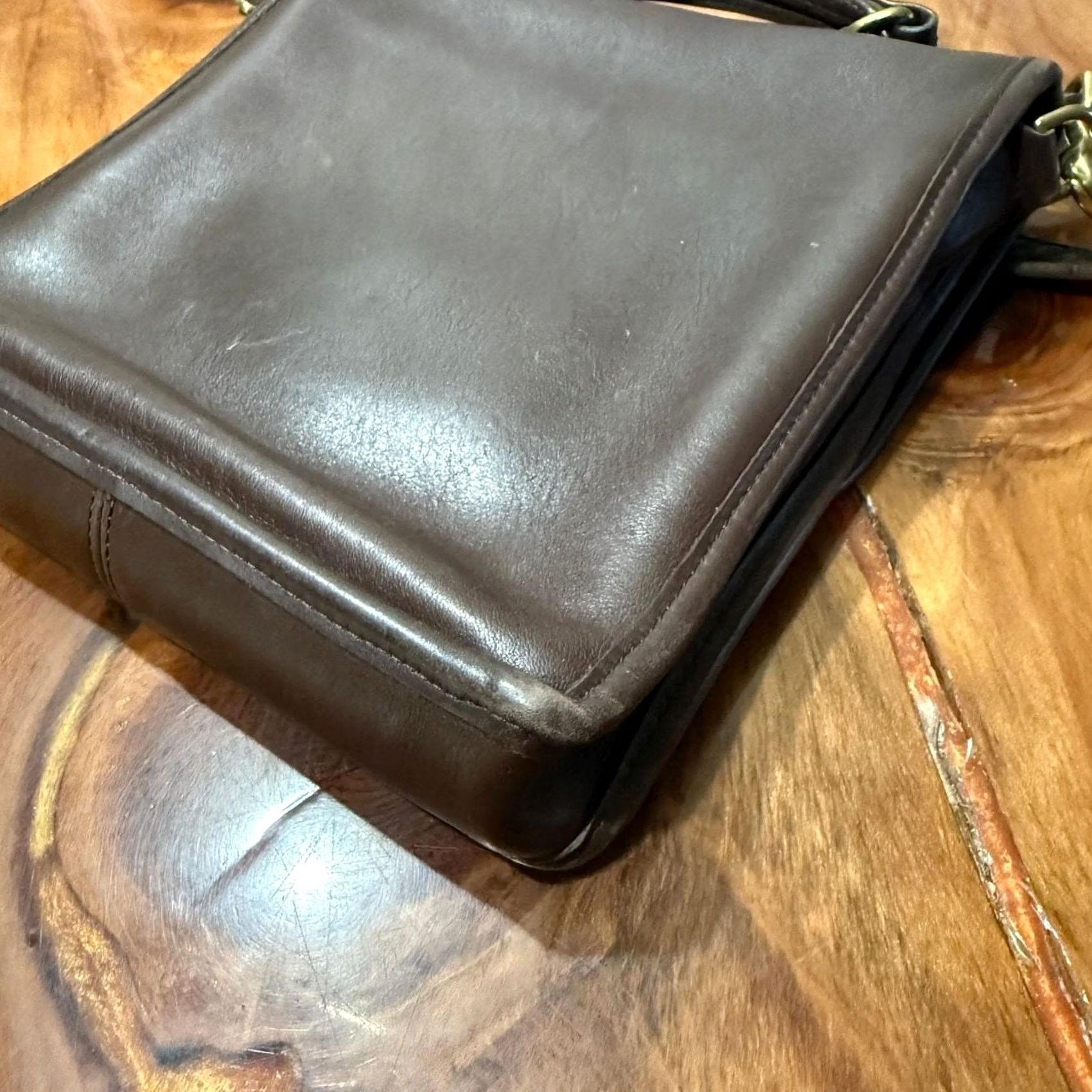 Coach print("Coach Vintage Leather Shoulder Pouch Bag Small Brown Strap") Size ONE SIZE - 4 Thumbnail