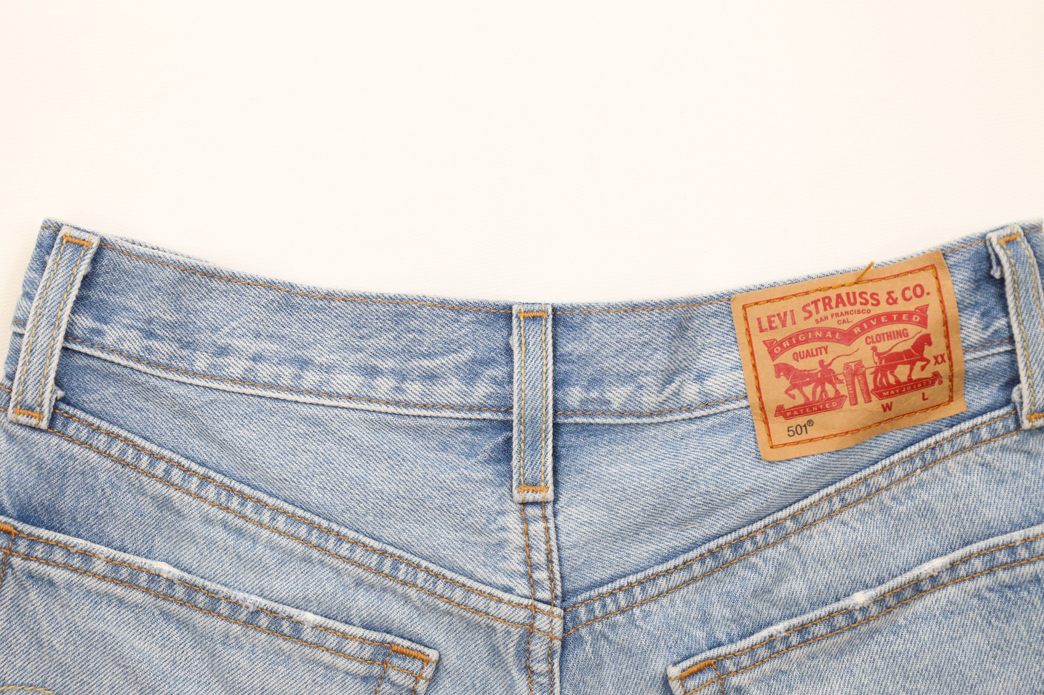 Levi's Vintage Y2K Levis 501xx Fly Flower Cut Off Denim Jean Shorts Size 24" / US 00 / IT 34 - 10 Thumbnail