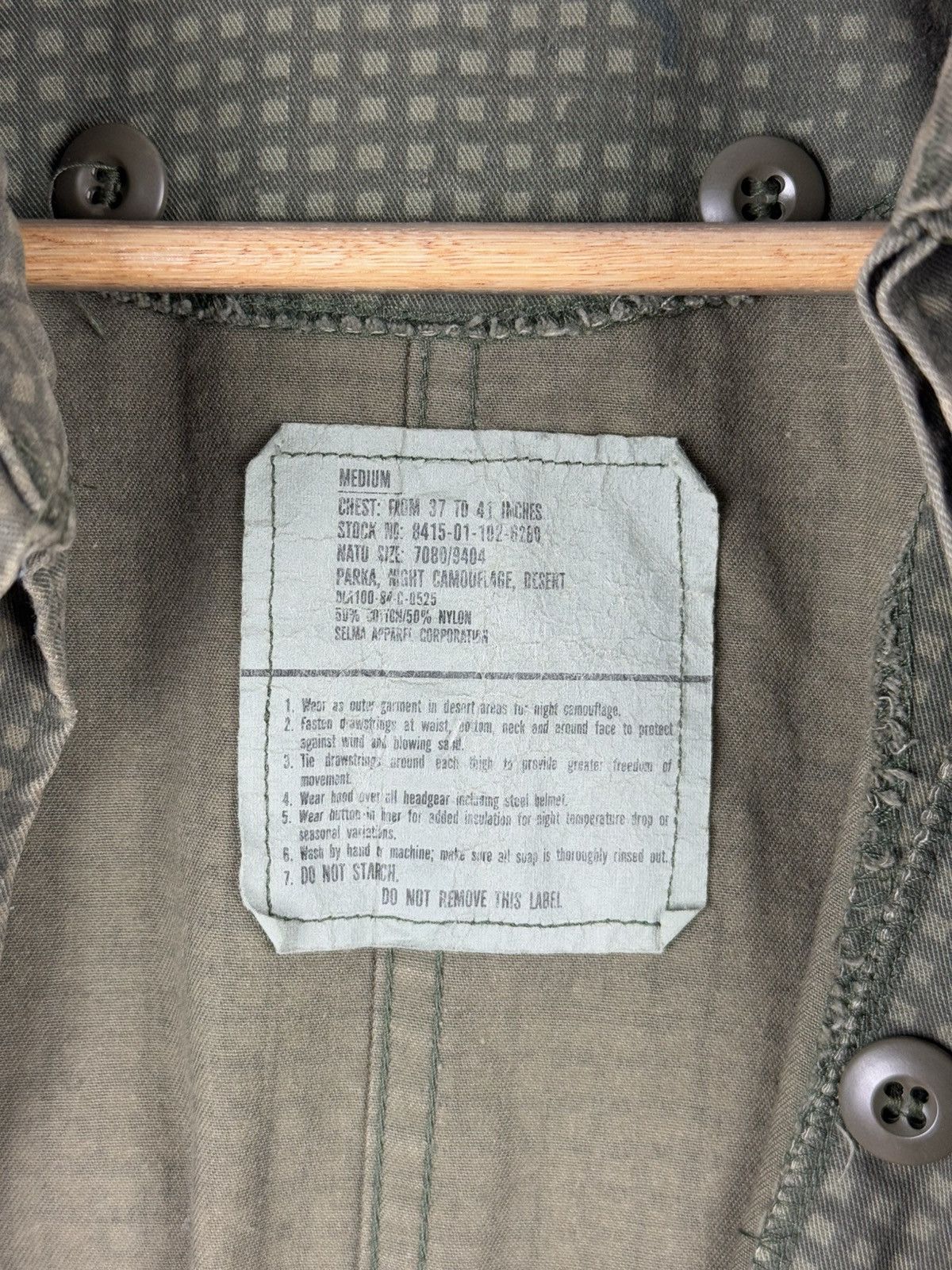 Other VTG US Army Night Camouflage Desert Fishtail Parka Jacket Size US M / EU 48-50 / 2 - 18 Thumbnail