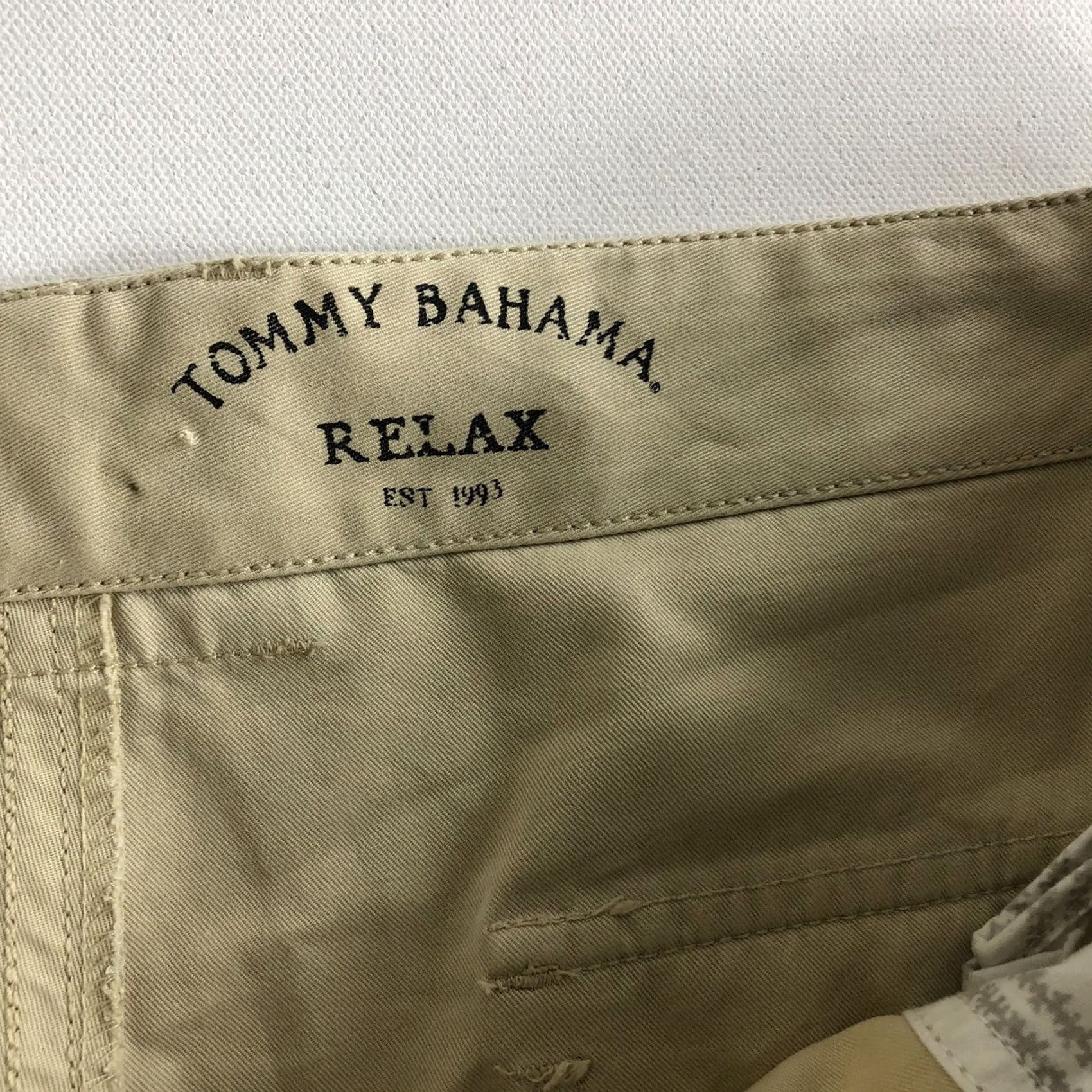 Tommy Bahama TOMMY BAHAMA RELAX Men's 40x33 Silk Blend Pants Beige 5 Pocket Casual Chino Straight Front Logo Pocket Regular Inseam 33in Size US 40 / EU 56 - 7 Thumbnail