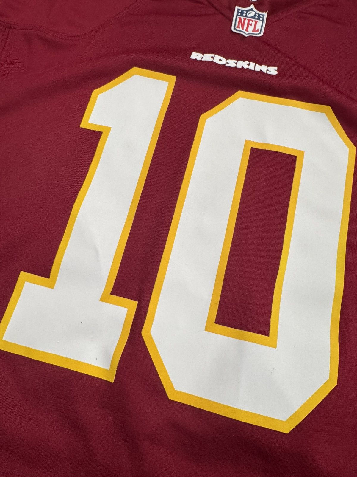 Nike Washington Redskins Robert Griffin III #10 NFL Home Jersey Size US XL / EU 56 / 4 - 3 Thumbnail