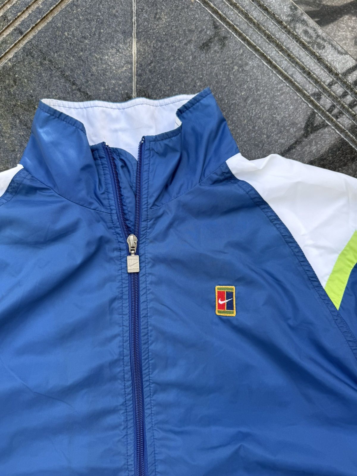 Nike 90’s NIKE COURT RARE SWOOSH Y2K RETRO MULTILOGO NYLON JACKET Size US L / EU 52-54 / 3 - 6 Thumbnail