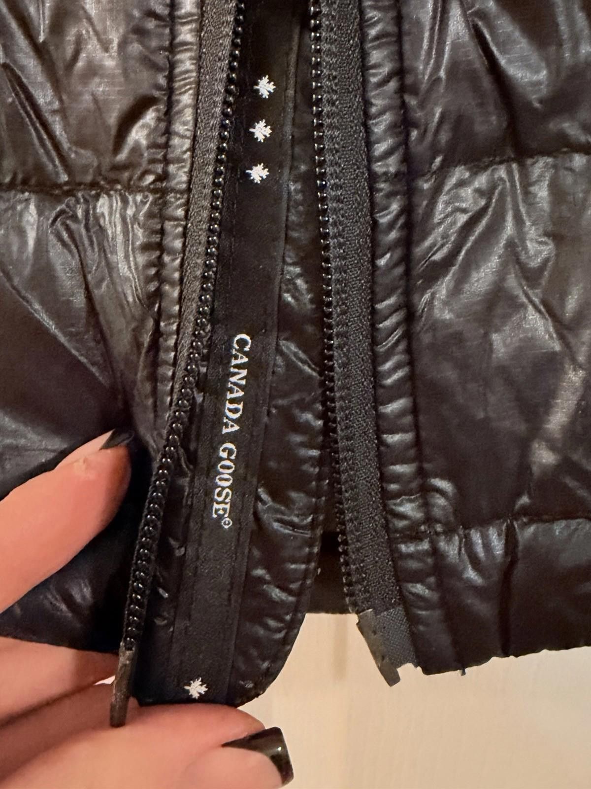 Canada Goose Canada Goose Men’s Down Vest Size M Black Arctic Program Size US M / EU 48-50 / 2 - 4 Thumbnail