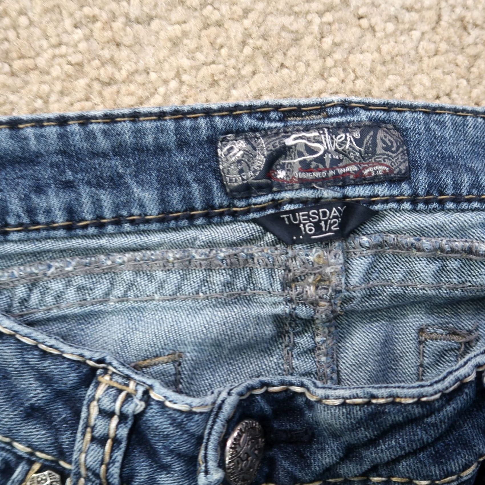 Silver Jeans Co. Silver Jeans Tuesday Jeans Women's 29x31 Blue Denim Bootcut Stretch Slim 5-Pocket Regular Cotton Blend Denim Blue Jeans Mens? Size 29" - 3 Thumbnail