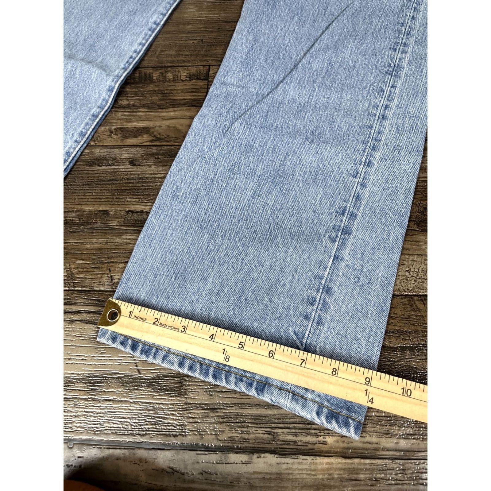 Levi's Vtg Levi's 501 Jeans 38x32 Light Blue Distressed Grunge 90s Logo Belt Loops Jeans Size US 38 / EU 54 - 3 Thumbnail