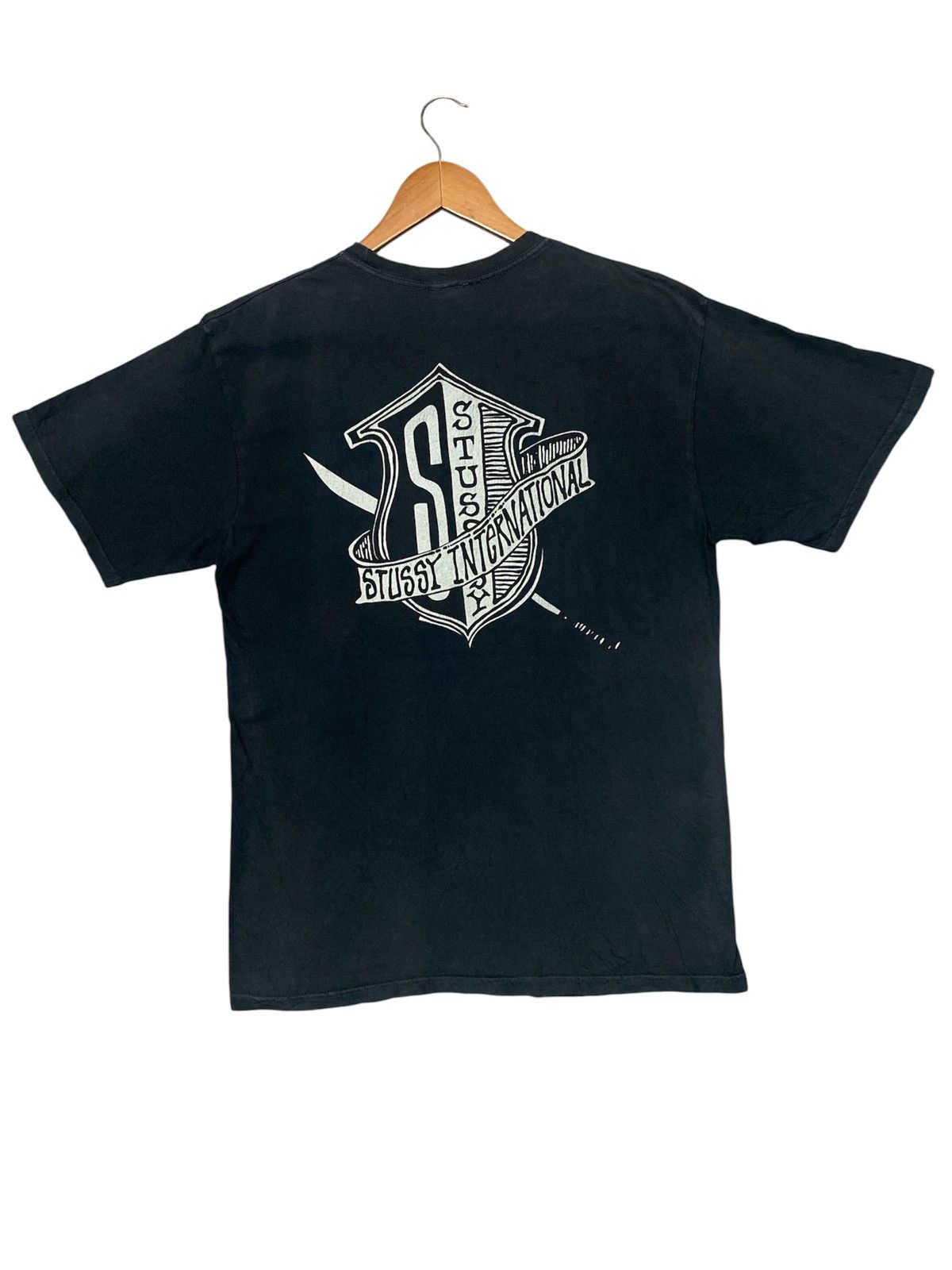 Stussy 💸BINDING OFFER💸STUSSY COAT OF ARMS PIGMENT DYED TSHIRT TEE💥 Size US M / EU 48-50 / 2 - 1 Thumbnail