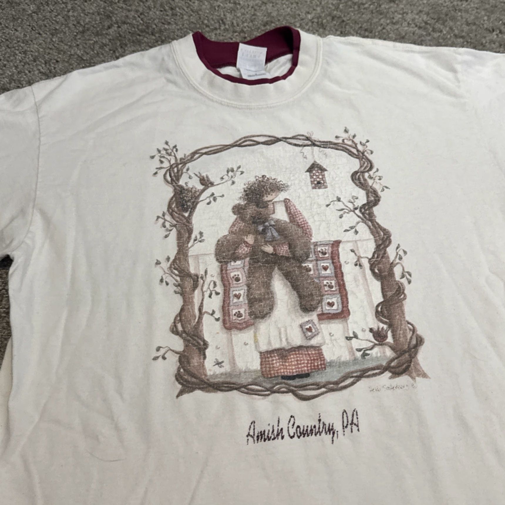Gildan VINTAGE 90s Amish Country PA Tourist Vacation Teddy Bear T-Shirt Large White Unisex Adults Gildan Shirt 90s Toys Decor Size US L / EU 52-54 / 3 - 5 Thumbnail
