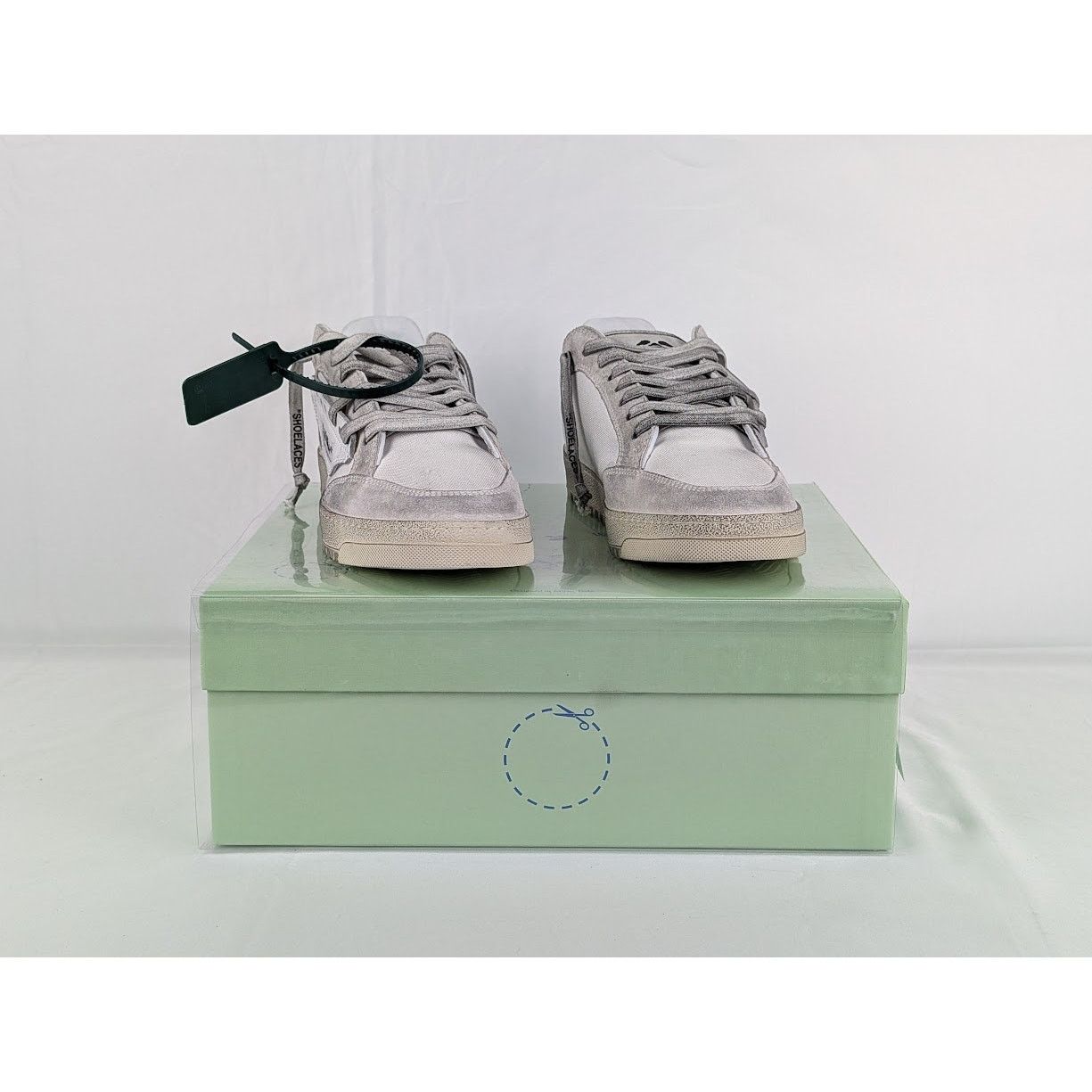 Off-White o1rshd1 Low-Top Sneakers in White Size US 8 / EU 41 - 15 Thumbnail