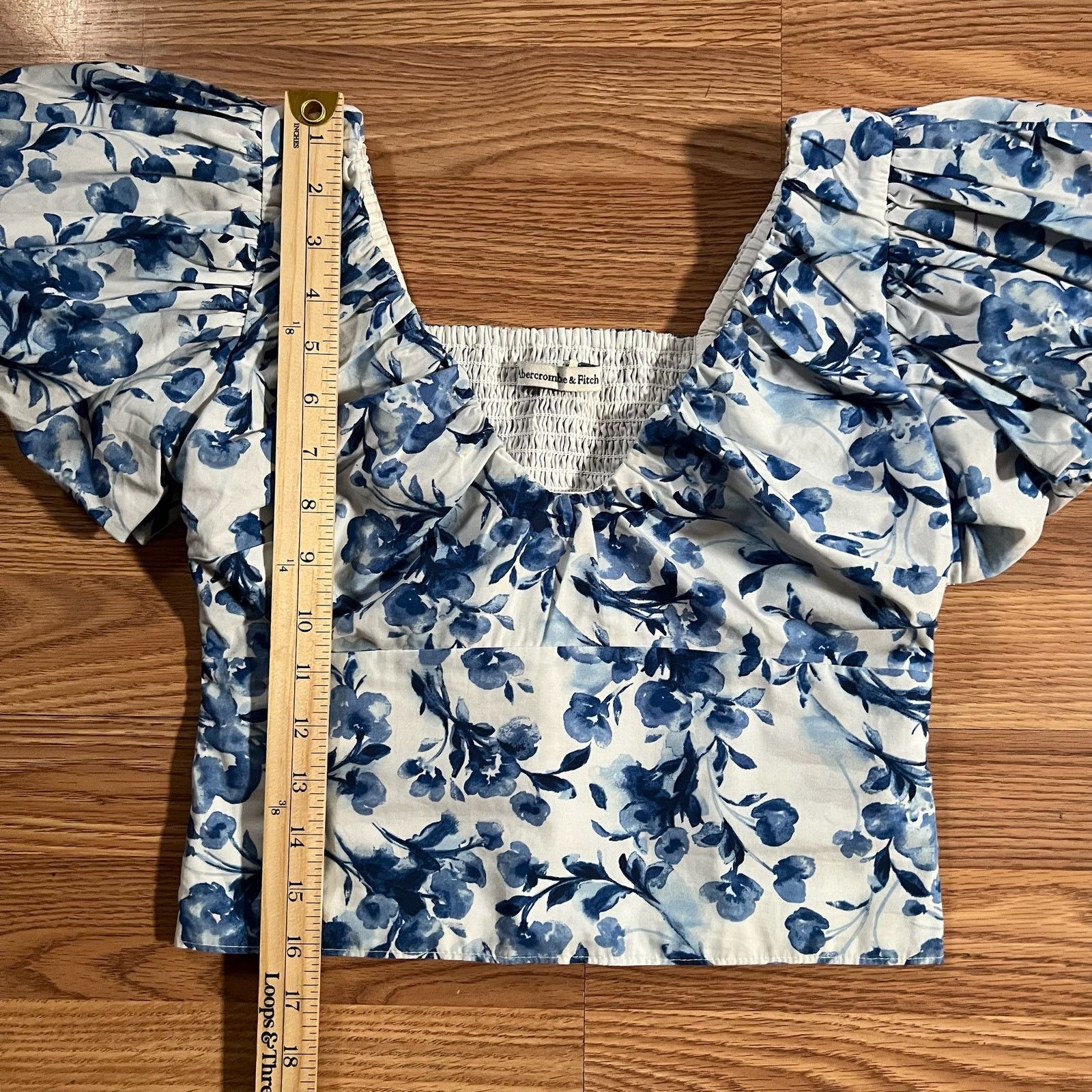 Abercrombie & Fitch Abercrombie Y2K Floral Crop Top XS Puff Sleeve Off Shoulder Size XS / US 0-2 / IT 36-38 - 5 Thumbnail
