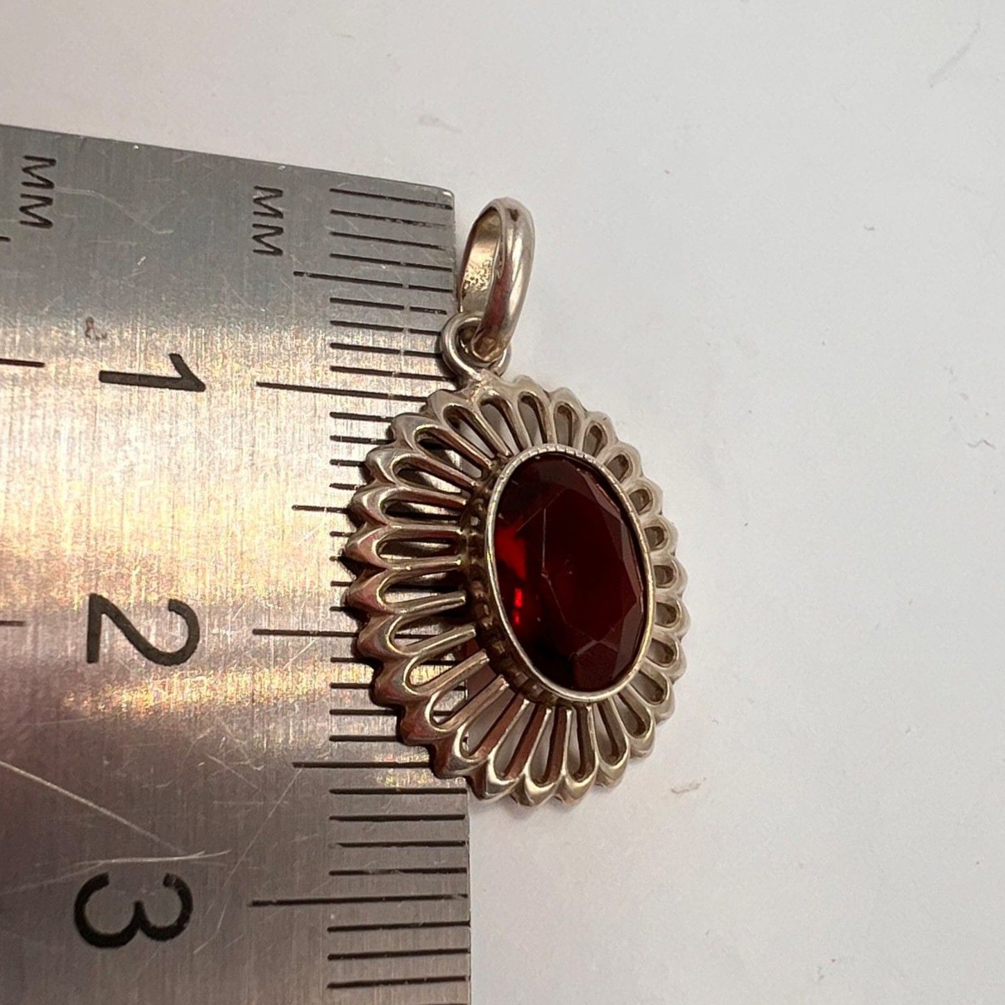Vintage Vintage 835 Silver Pendant with Red Oval Glass Stone 1.46 g Size ONE SIZE - 7 Thumbnail