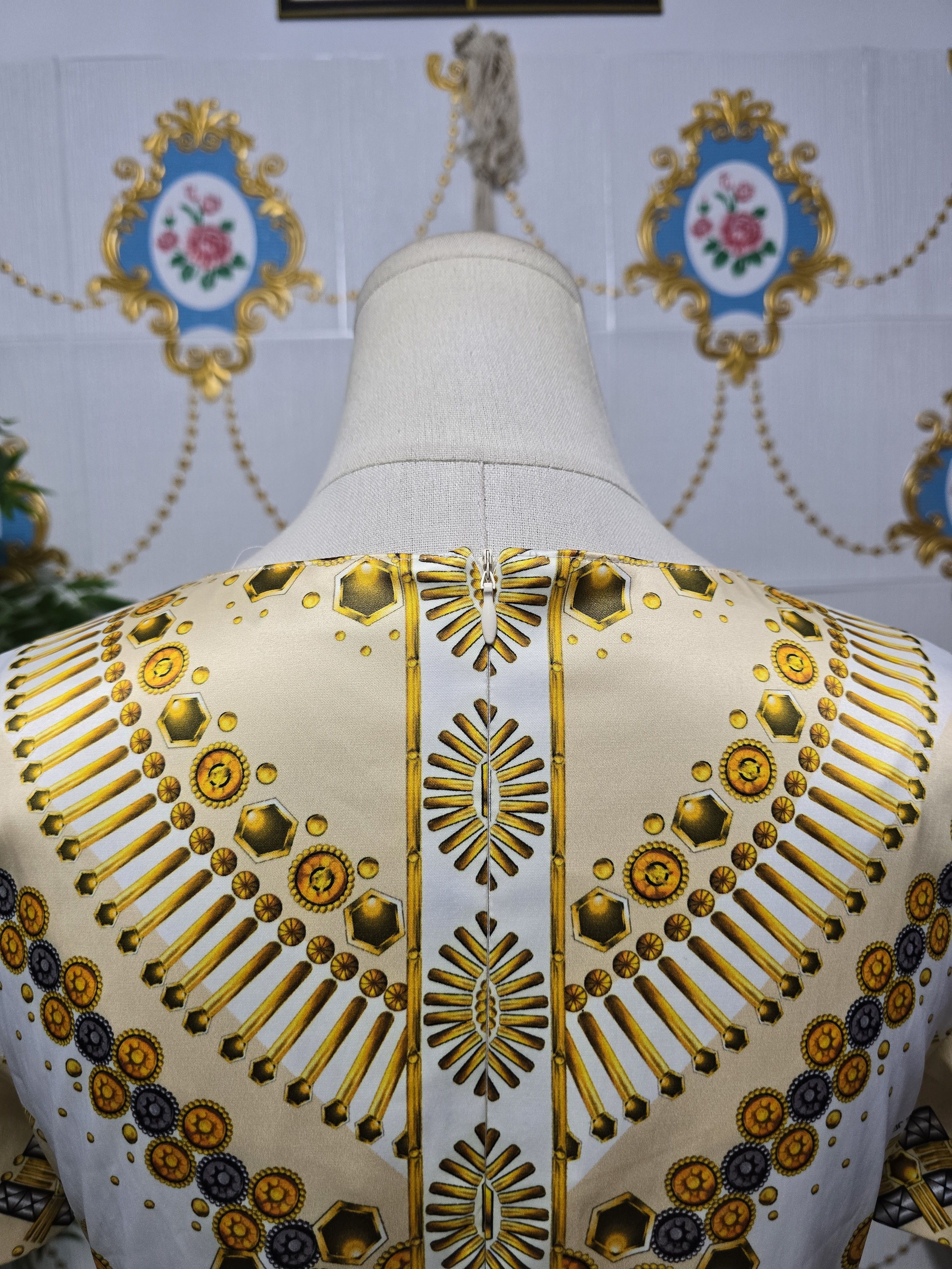 Versace VERSACE rare dress New ! Versace pattern BEAUTIFUL Size M / US 6-8 / IT 42-44 - 11 Thumbnail