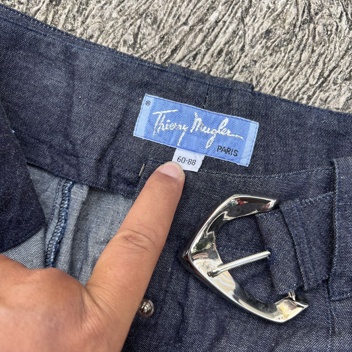 Thierry Mugler Thierry Mugler mini skirt denim Size 27" / US 4 / IT 40 - 8 Thumbnail
