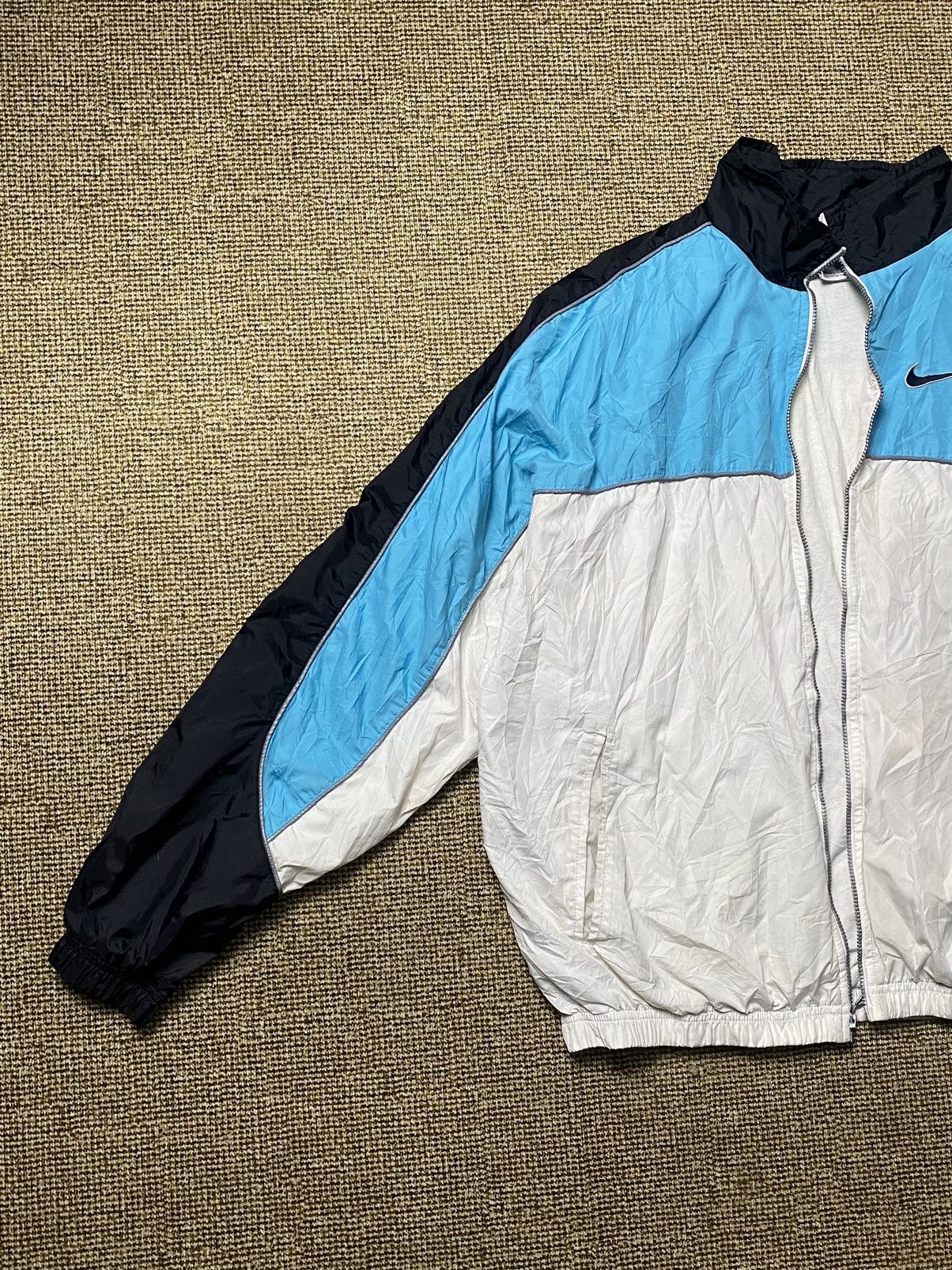 Nike × Vintage Vintage 2000s Nike Big Logo Nylon Zipper Jacket Size US M / EU 48-50 / 2 - 3 Thumbnail