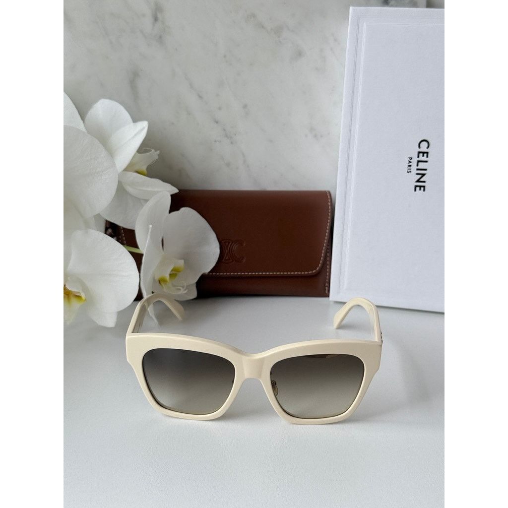 Celine NEW Celine CL40253F Triomphe Cat Eye Ivory White Sunglasses Size ONE SIZE - 4 Thumbnail