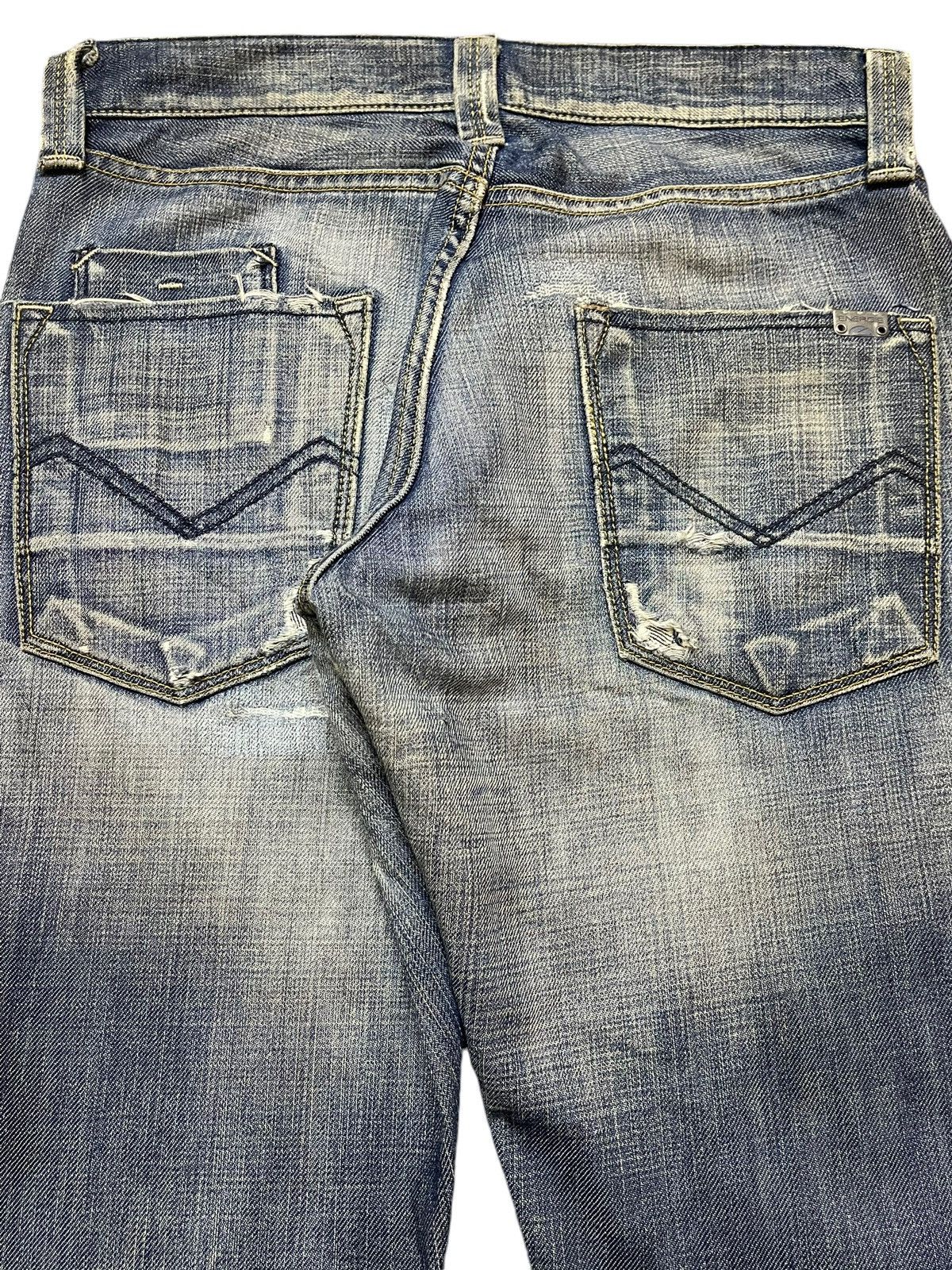 Energie Vintage Italian Energie Blue Faded Wash Distress Flare Jeans Size US 30 / EU 46 - 6 Thumbnail