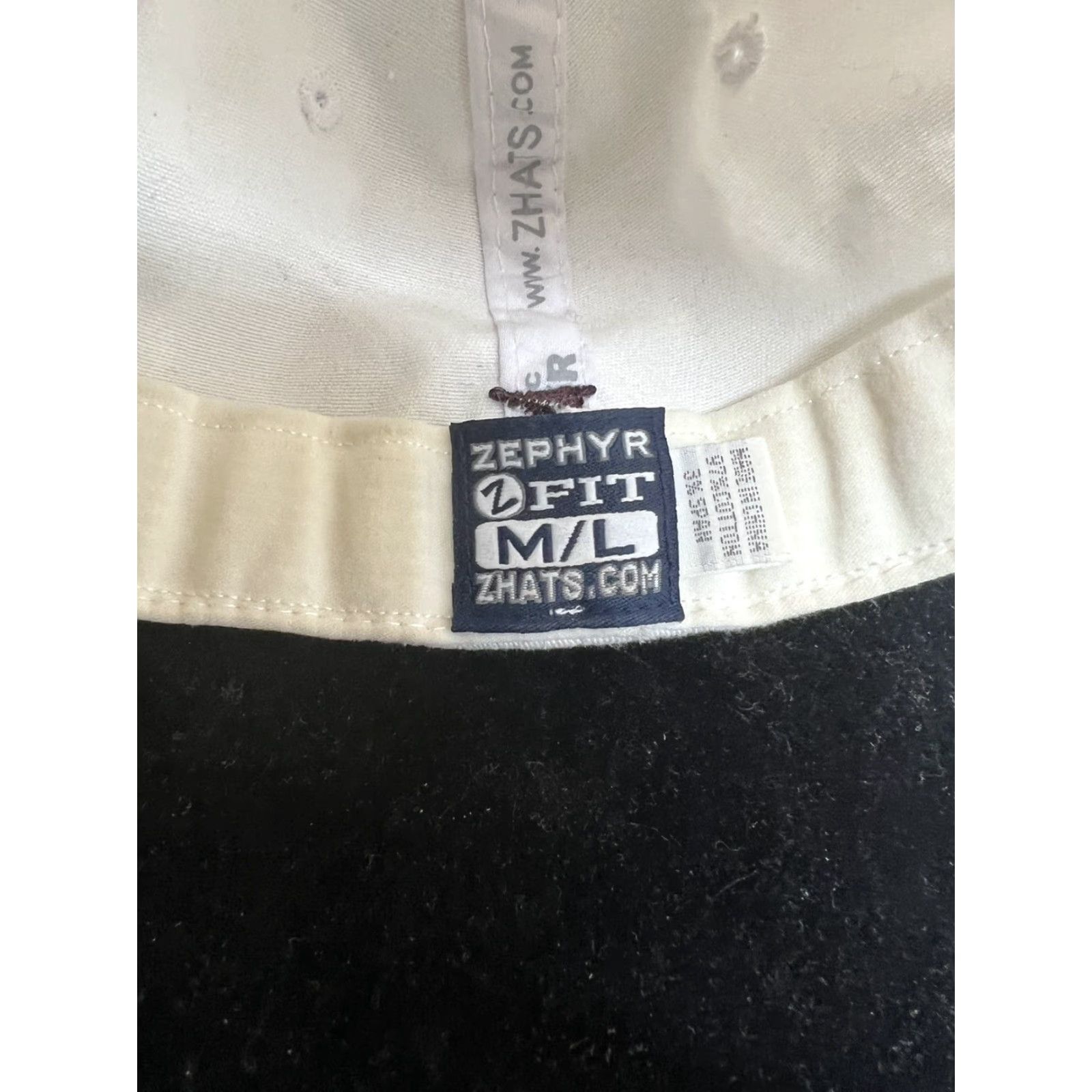 Zephyr ZEphyr Graphix Baseball Cap M/L Adult Embroidered Ivory 97% Cotton 3% Spandex Men Wisconsin UW La Crosse Size ONE SIZE - 4 Thumbnail