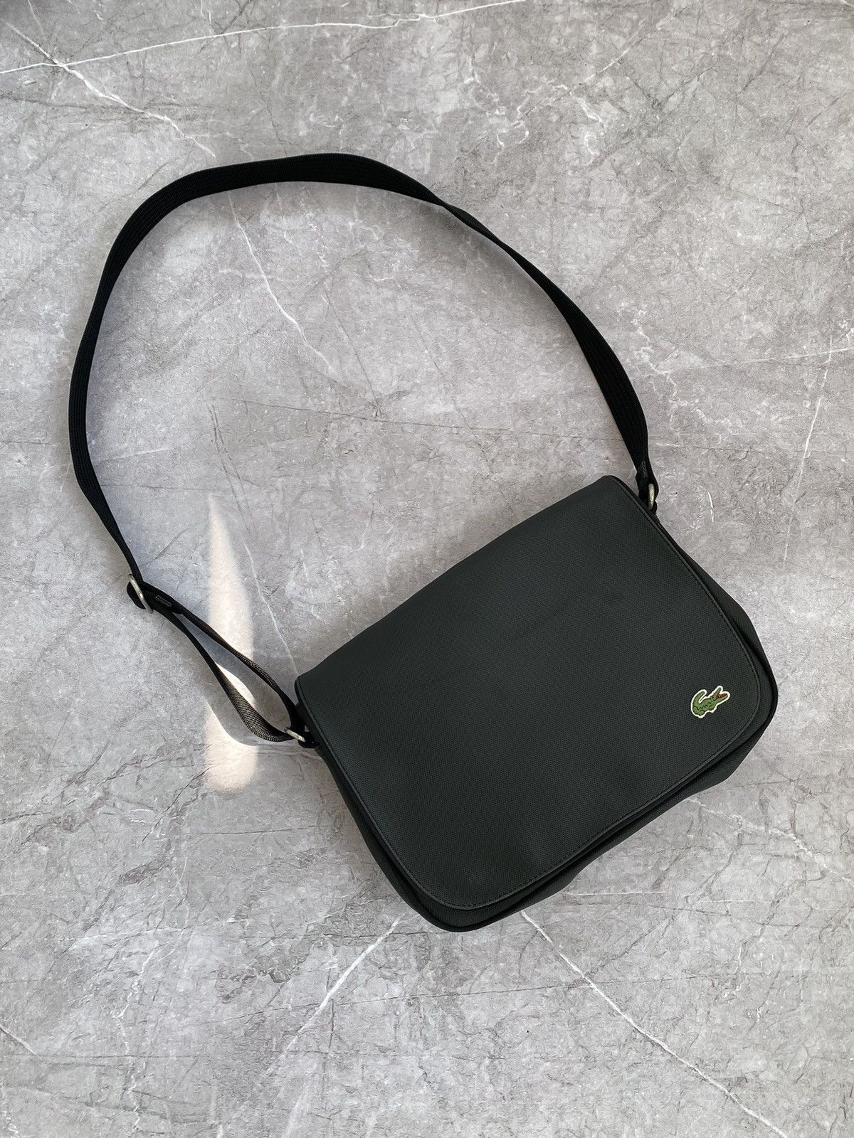 Lacoste Vintage Y2K Lacoste Crossbody Messenger Bag Adjustable Strap Size ONE SIZE - 1 Thumbnail
