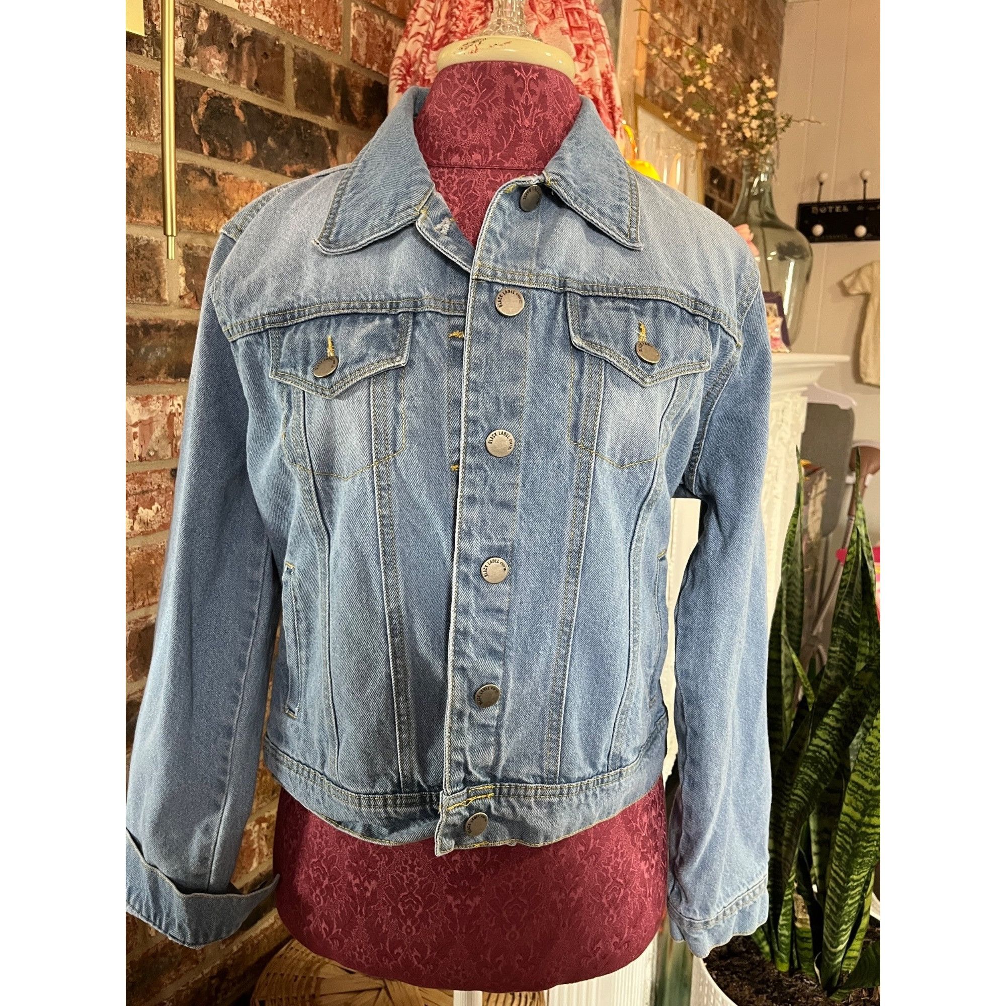 Other Black Label CEst Toi Womens Light Wash Denim Jacket Button F Size L / US 10 / IT 46 - 7 Thumbnail