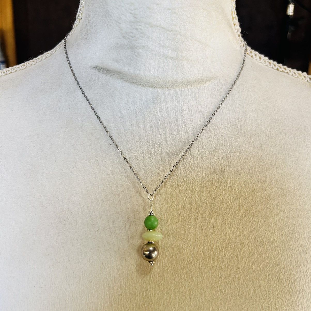 Handmade Handcrafted elegant genuine stone pendant on chain necklace Size ONE SIZE - 3 Thumbnail