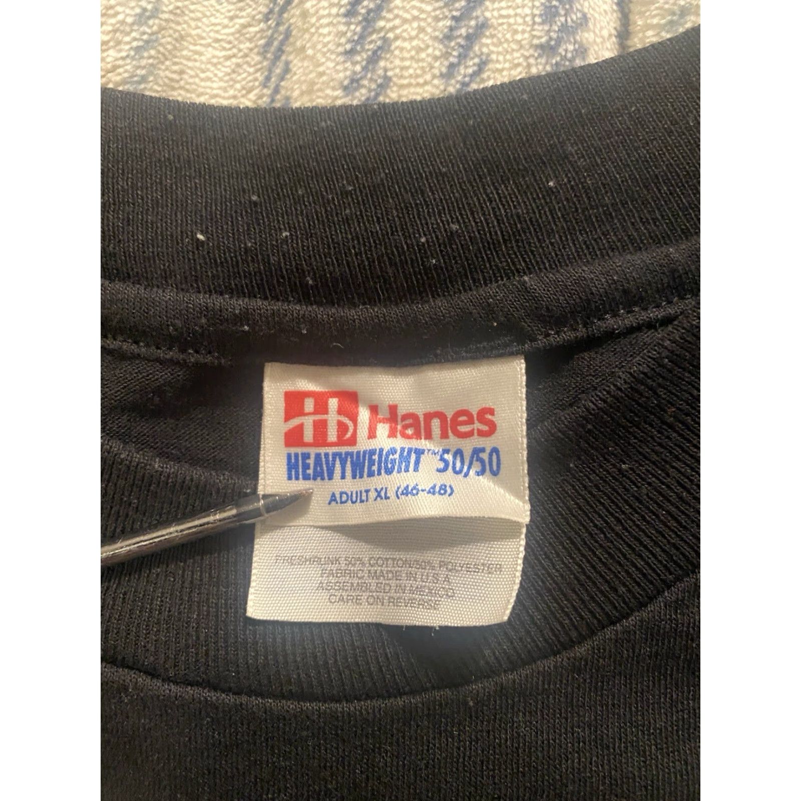 Hanes VINTAGE Hanes T-Shirt Men XL Black Heavyweight Crew Neck Short Sleeve Graphic Print Jesus Tee 90s World Size US XL / EU 56 / 4 - 4 Thumbnail