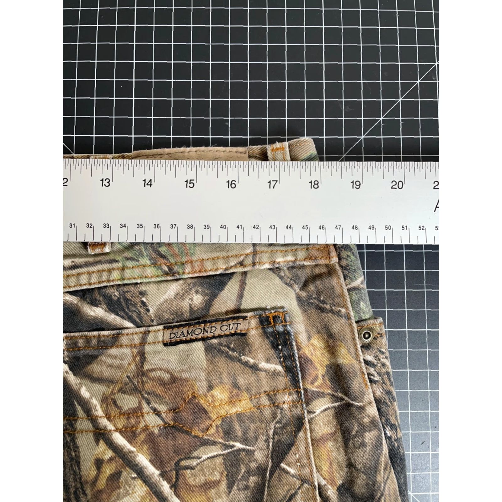Realtree VINTAGE Diamond Cut Mens Jeans 36 x 32 Straight Fit Camouflage Y2K RealTree Cotton Denim Size US 36 / EU 52 - 5 Thumbnail