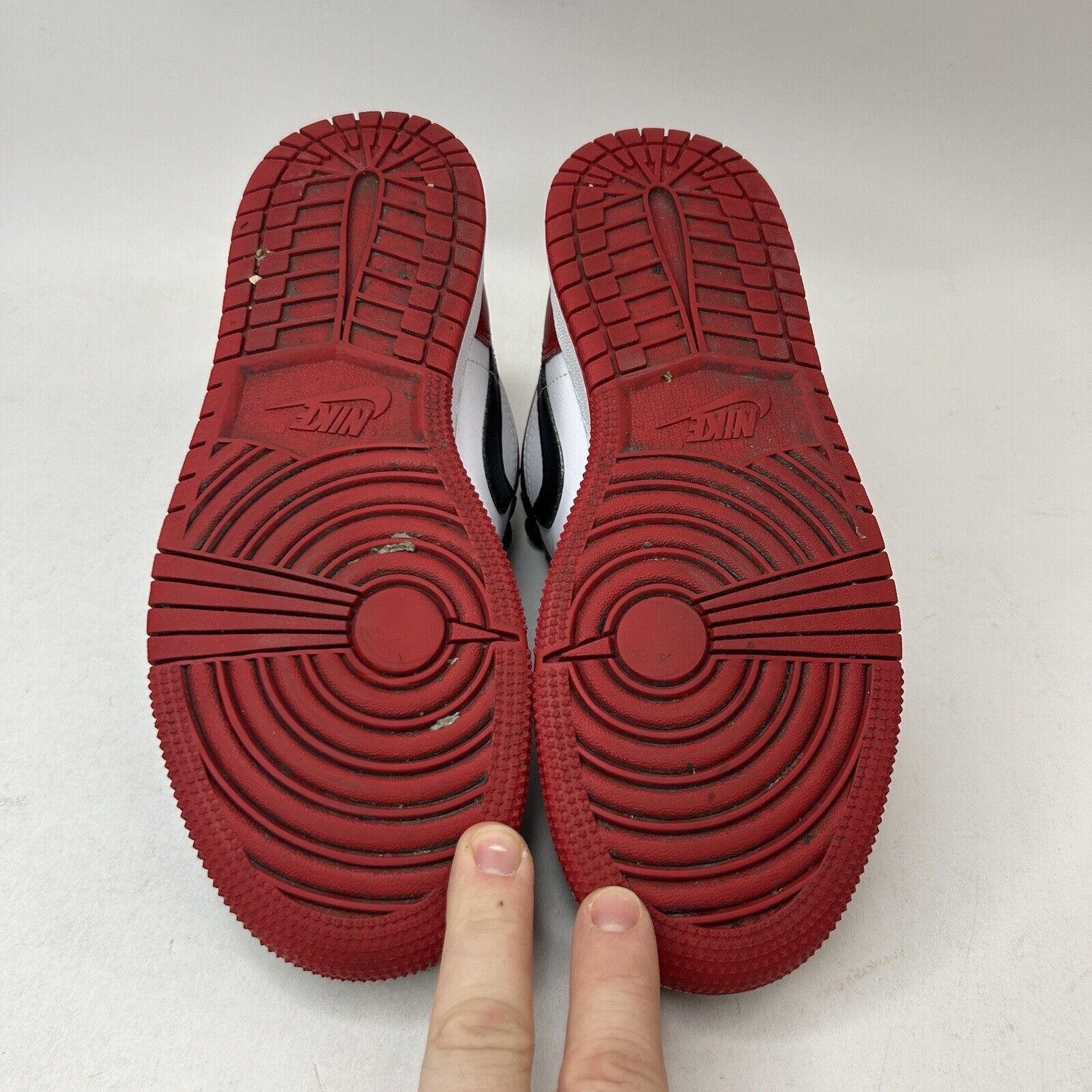 Nike Nike Shoes Air Jordan 1 Retro Low GS “Bred Toe/Gym Red” 2023 Size US 7.5 / IT 37.5 - 7 Thumbnail