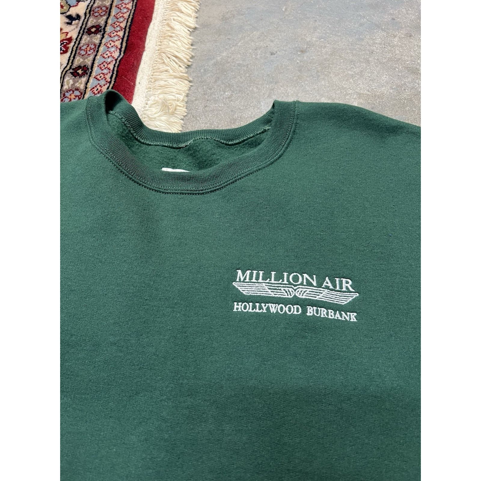 Other Million Air Hollywood Burbank Sweatshirt Men L Green AV Fuel Size US L / EU 52-54 / 3 - 3 Thumbnail