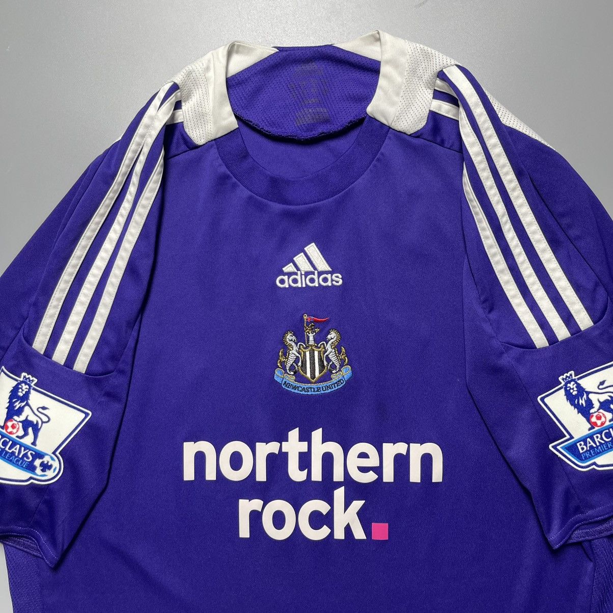 Adidas NEWCASTLE ADIDAS 2008/2009 FOOTBALL AWAY JERSEY #11 DUFF Size US M / EU 48-50 / 2 - 4 Thumbnail