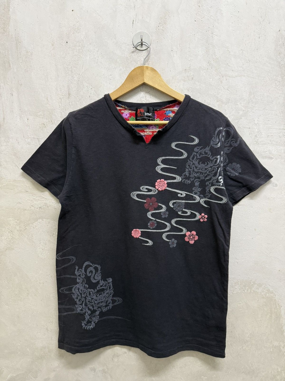 Japanese Brand Ryukyu Sukajan Yakuza Tattoo Karakuri Inspired Size US L / EU 52-54 / 3 - 1 Thumbnail