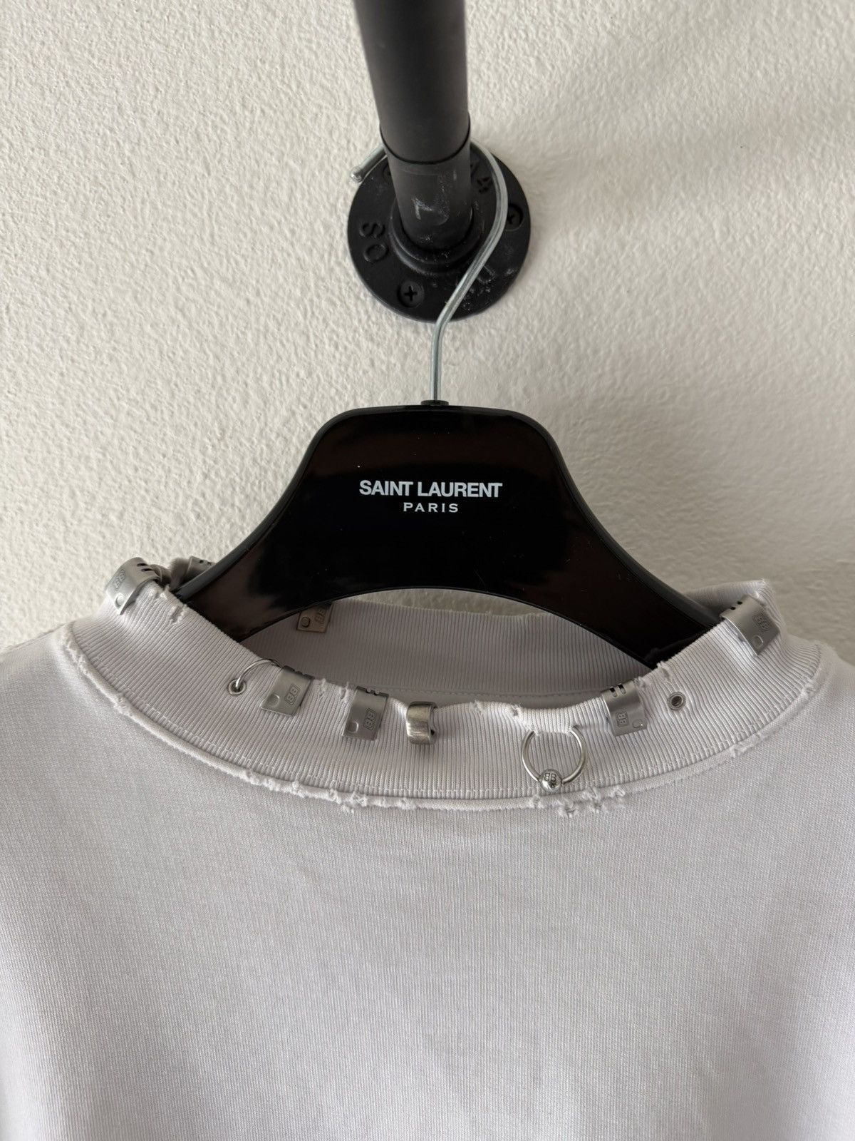 Balenciaga $1790 Pierced Round Crewneck Sweatshirt 1 Size US XL / EU 56 / 4 - 2 Thumbnail
