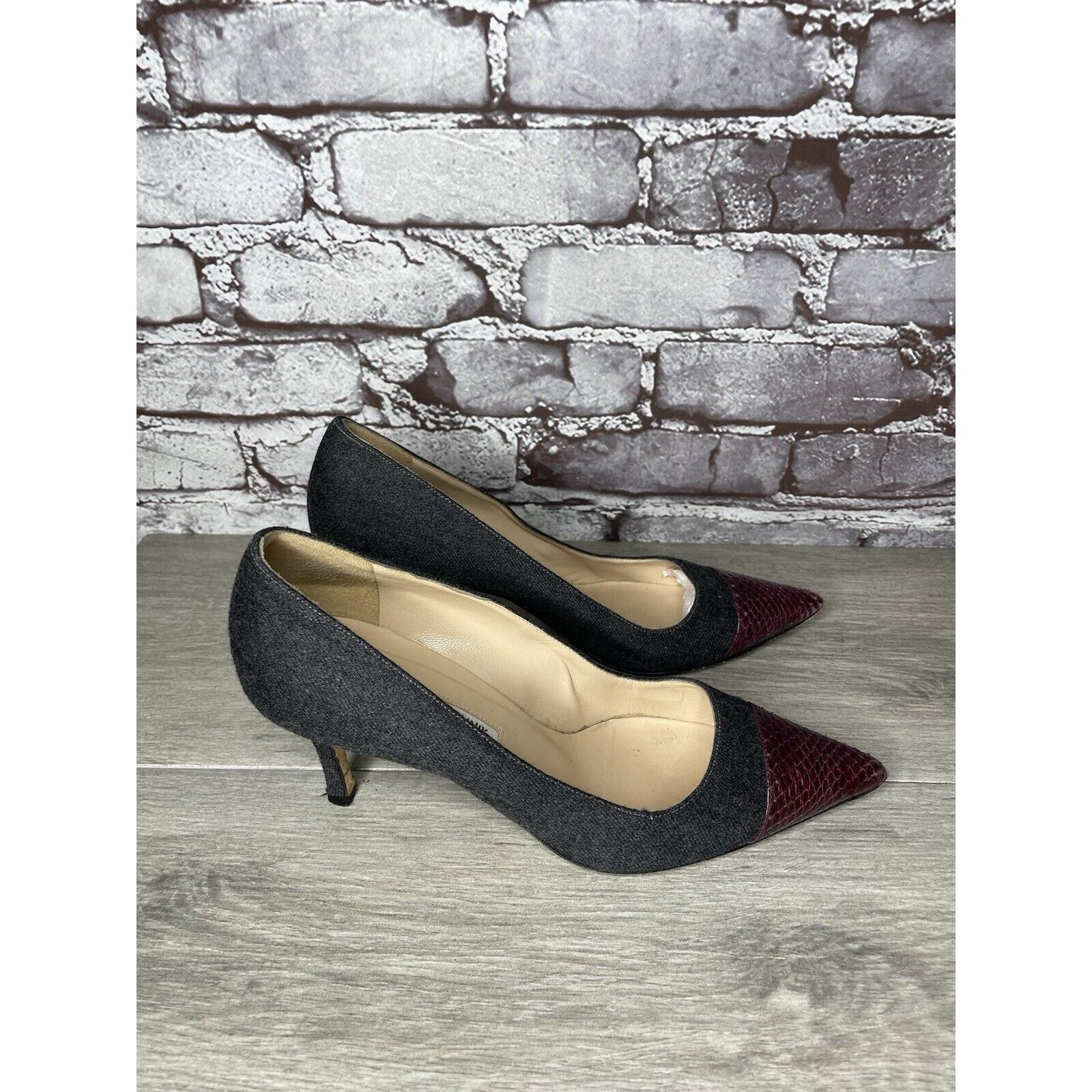 Manolo Blahnik Manolo Blahnik Grey Wool Fabric Burgundy Pointed Toe Heels W Size US 9 / IT 39 - 5 Thumbnail