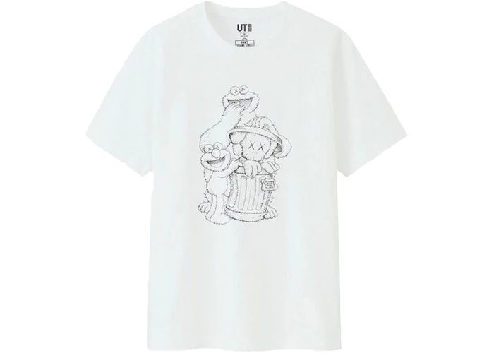 Kaws × Uniqlo KAWS x Uniqlo x Sesame Street T-shirt SS2019 Collaboration Size US M / EU 48-50 / 2 - 5 Thumbnail