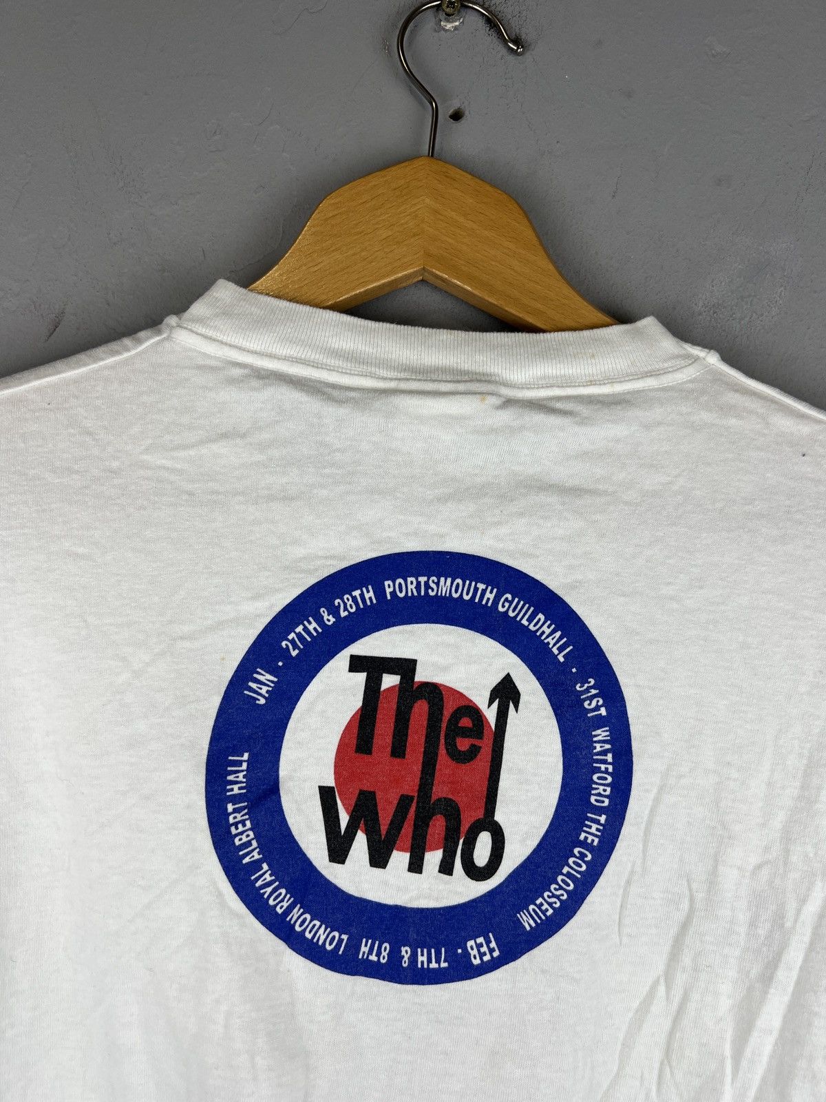 Band Tees VINTAGE 90s THE WHO ENGLAND FLAG T SHIRT Size US L / EU 52-54 / 3 - 9 Thumbnail