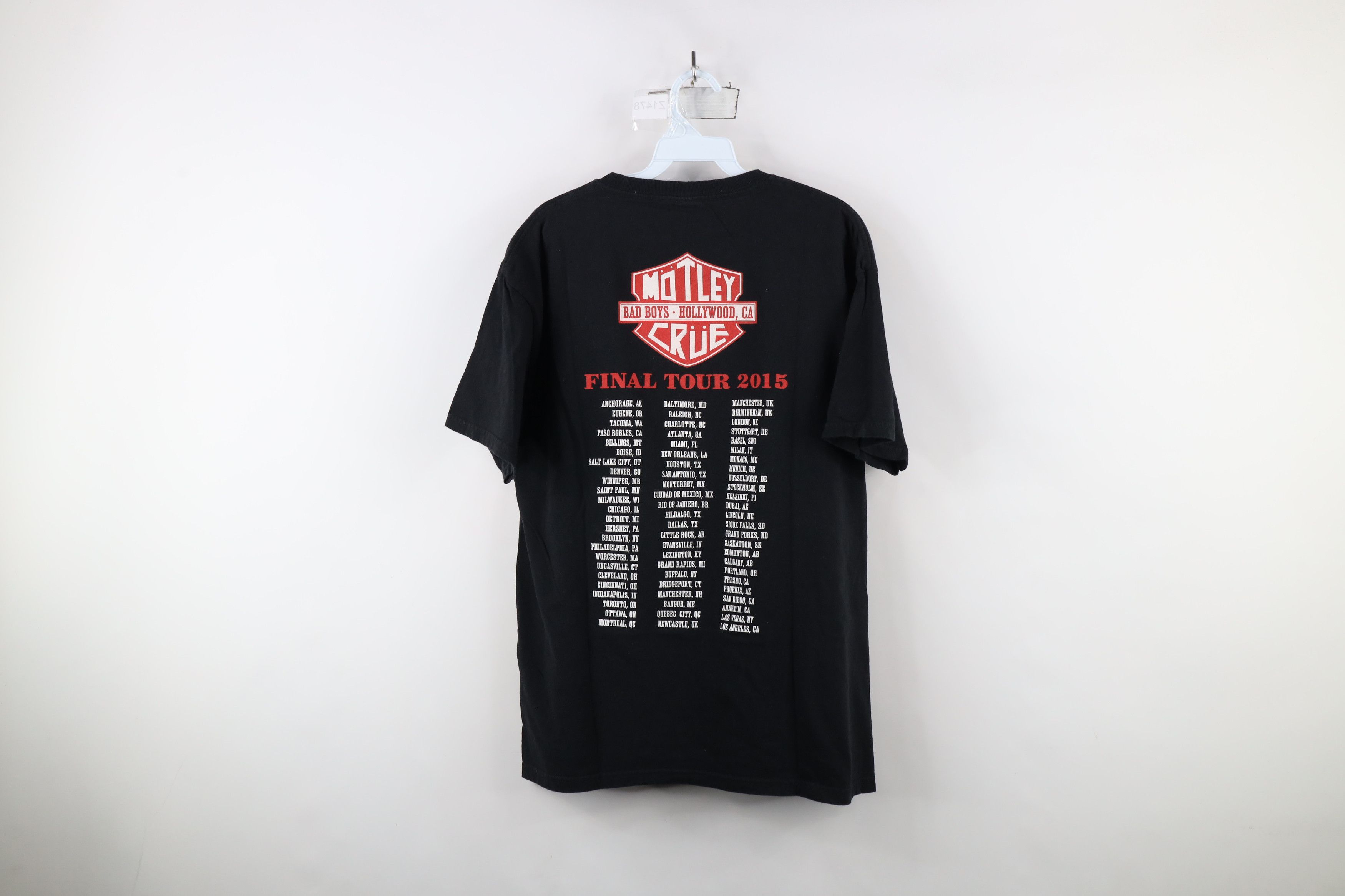Vintage Vintage Y2K Bad Things Final Tour Motley Crue Band T-Shirt Size US L / EU 52-54 / 3 - 11 Thumbnail