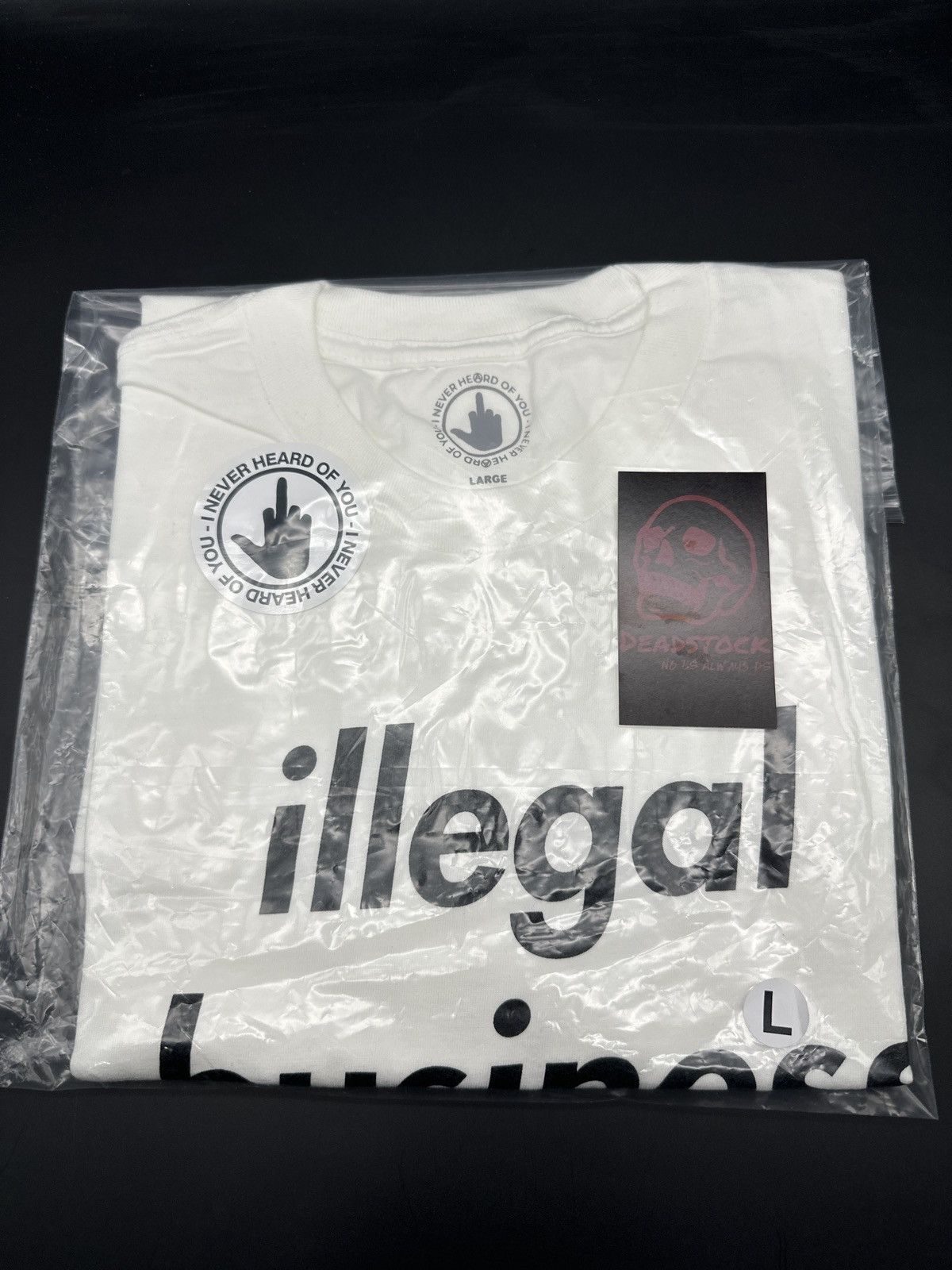 ineverheardofyou INHOY Illegal Business Controls the World Tee Size US L / EU 52-54 / 3 - 1 Thumbnail
