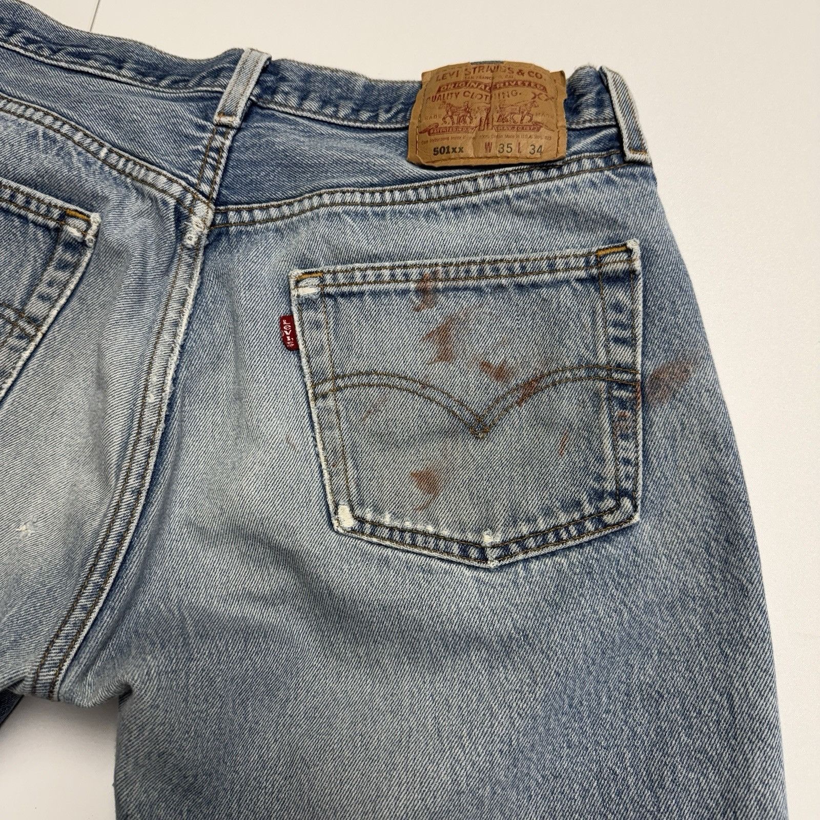 Levi's Vintage 90s Levis 501xx Jeans Made In USA Mens 35x34 (32x30) Size US 35 - 9 Thumbnail