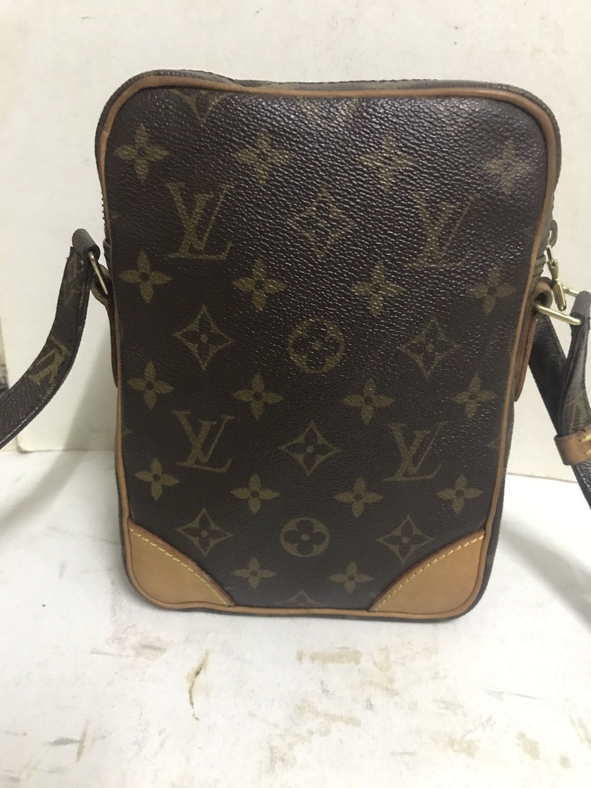 Designer × Louis Vuitton Louis Vuitton Monogram Amazon Bag Size ONE SIZE - 14 Thumbnail