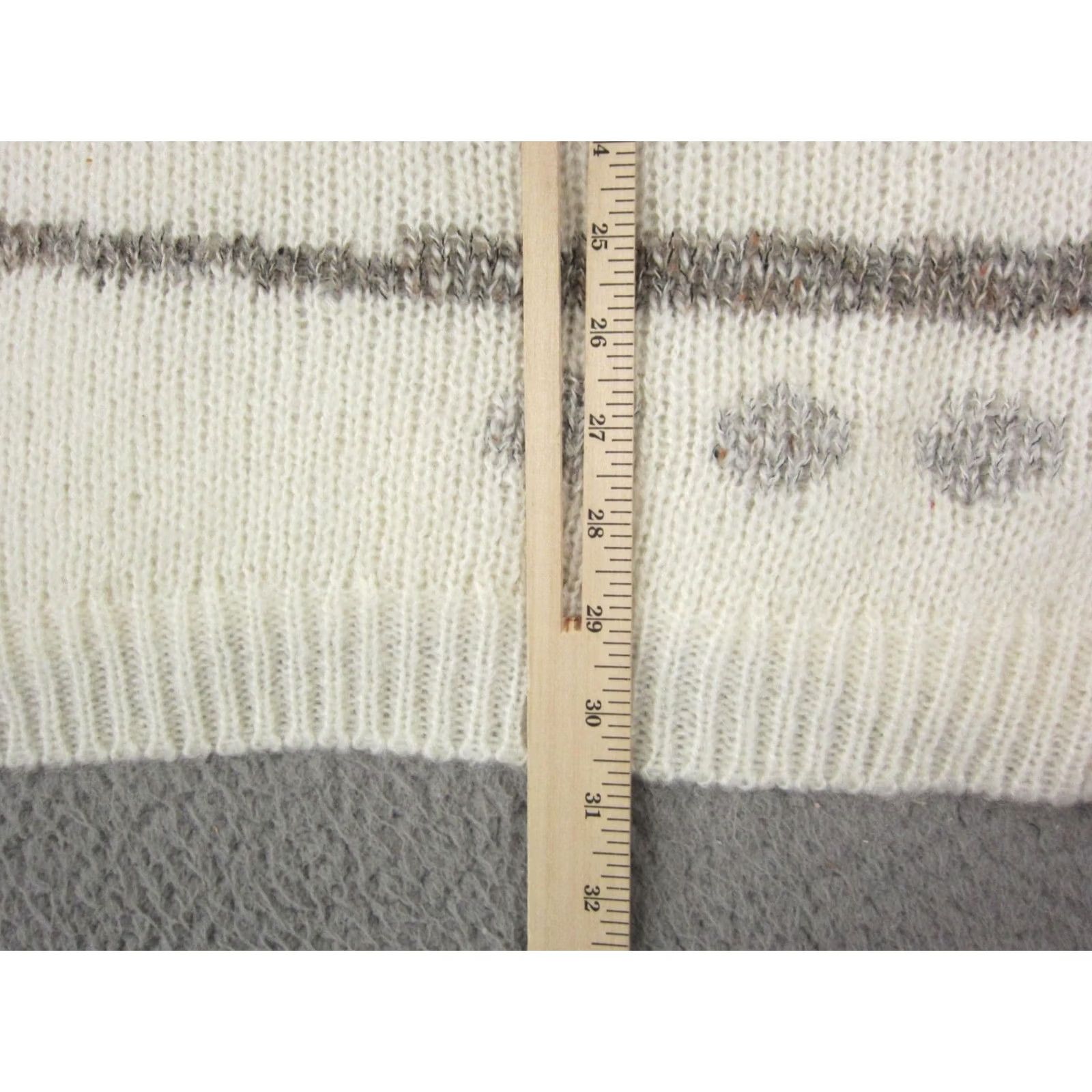 Vintage VINTAGE Newcomer Sweater Shirt Womens S Cream Turtleneck Knit Wool 70s 80s Pullover Winter Fall Size S / US 4 / IT 40 - 6 Thumbnail