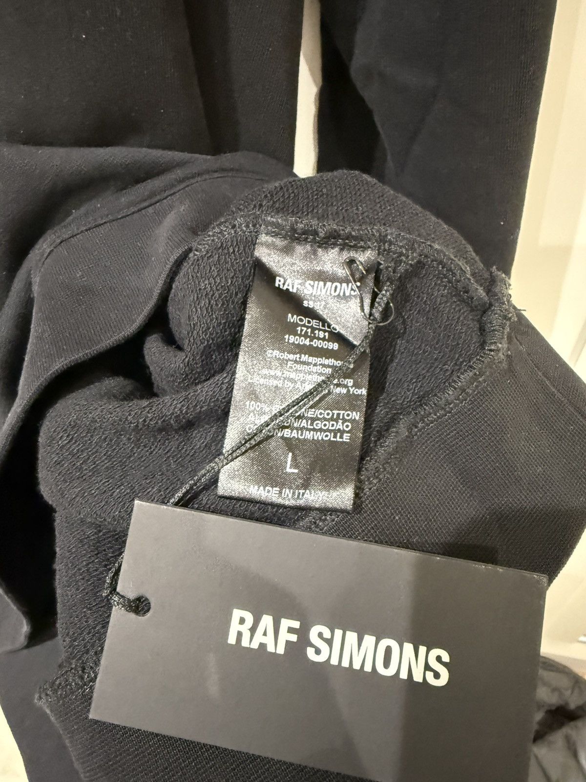Raf Simons (RARE) Raf Simons x Robert Mapplethorpe Waves 1980 Size US L / EU 52-54 / 3 - 5 Thumbnail