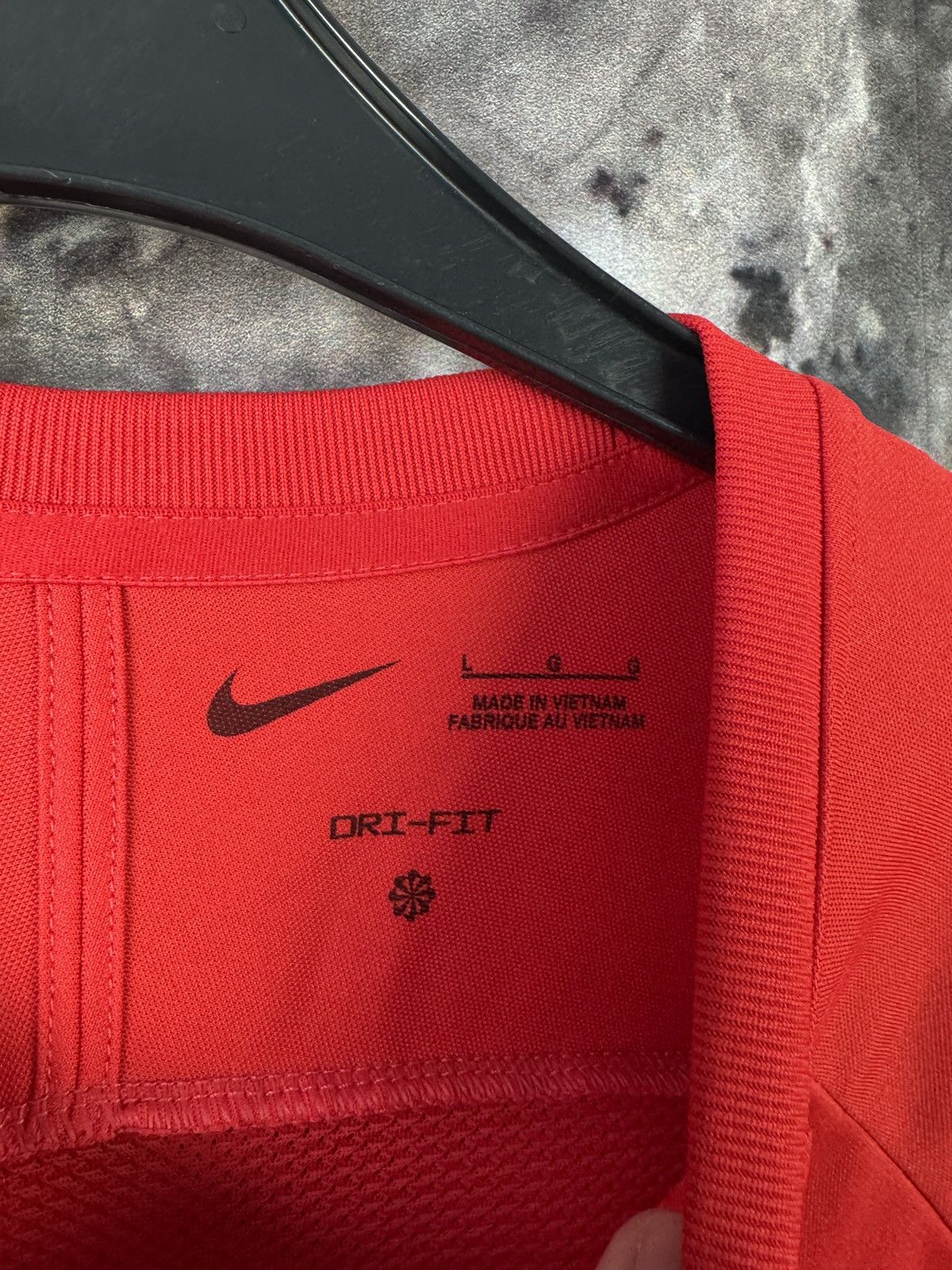 Nike Men’s Nike T-Shirt Jersey Sportswear Size Large Size US L / EU 52-54 / 3 - 7 Thumbnail